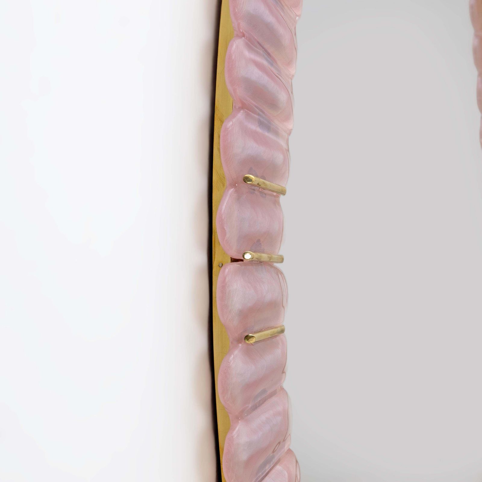 photo for sale Mid Century Modern Italian Oval Mirror In Brass And Pink Murano Blown Glass