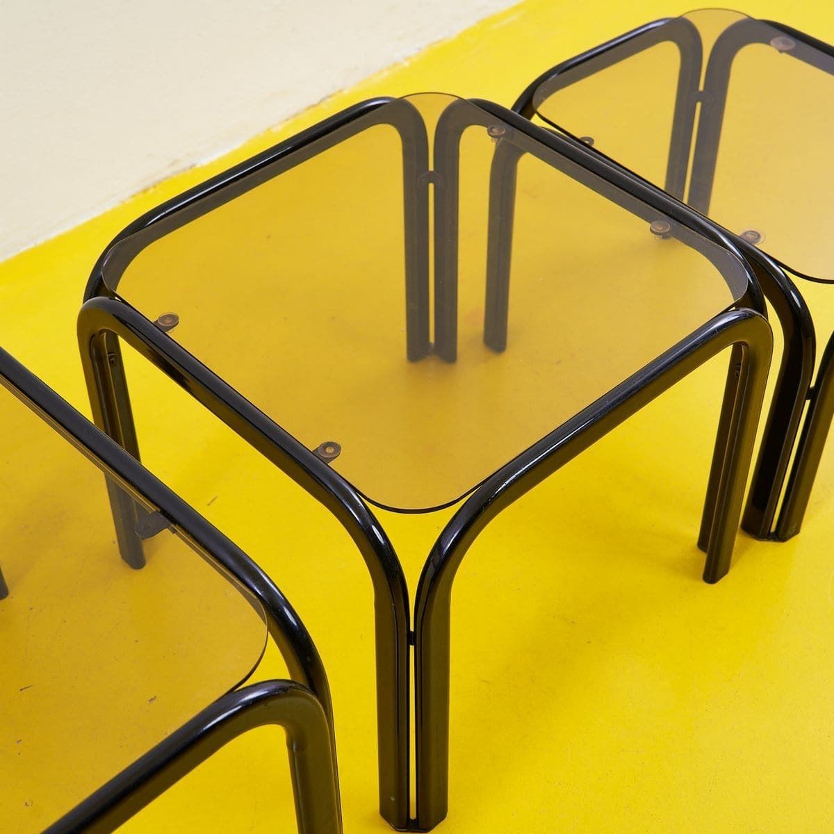 Set Of Modern Coffee Tables – 3 Pieces photo for sale