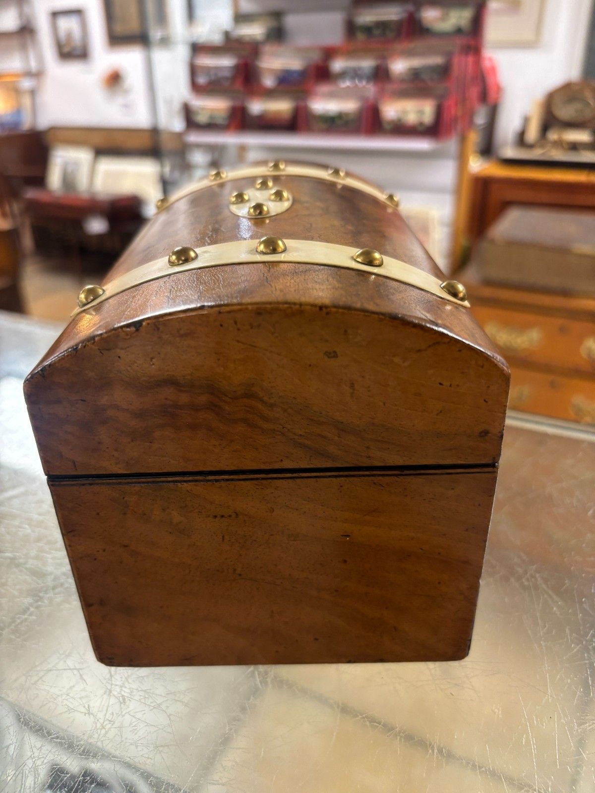 Antique 19th Century English Walnut Tea Caddy With Brass Detailing photo vinterior