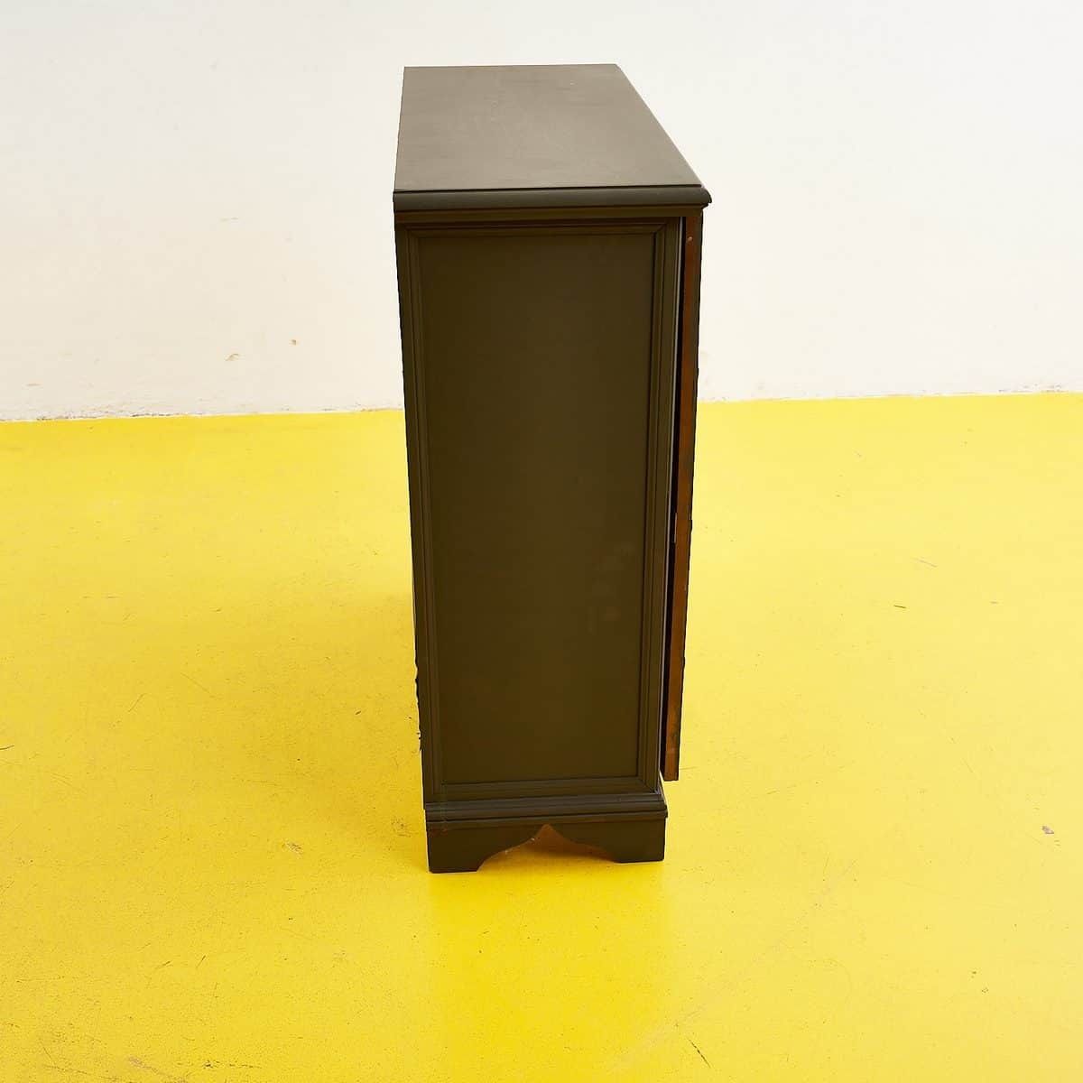 Elegant Vintage Chest Of Drawers photo vinterior