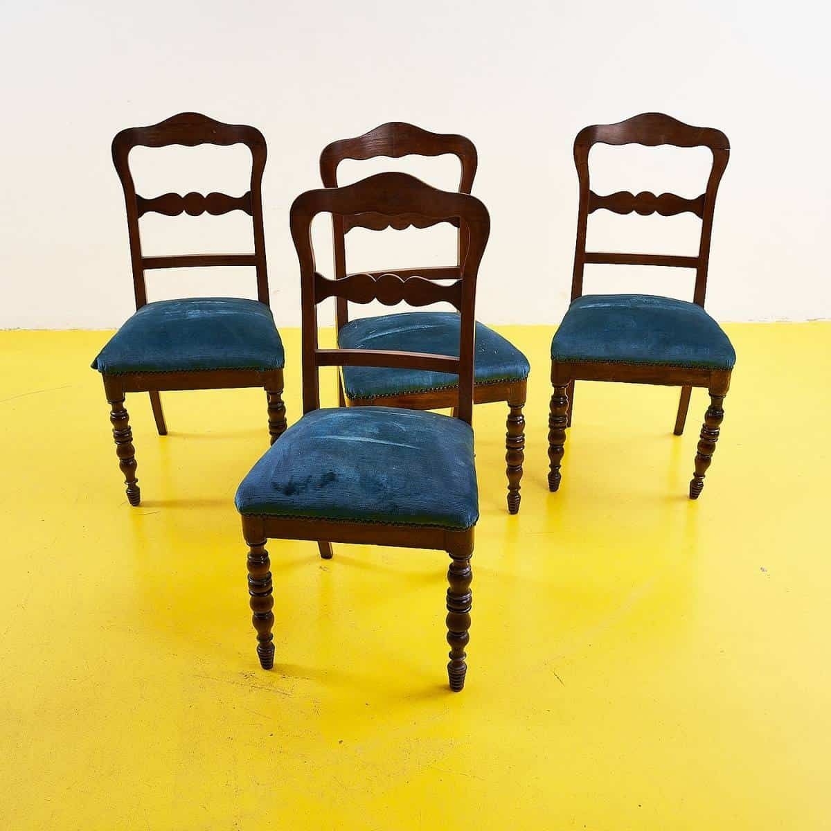 Set Of Wooden Chairs With Green Seat – 4 Pieces