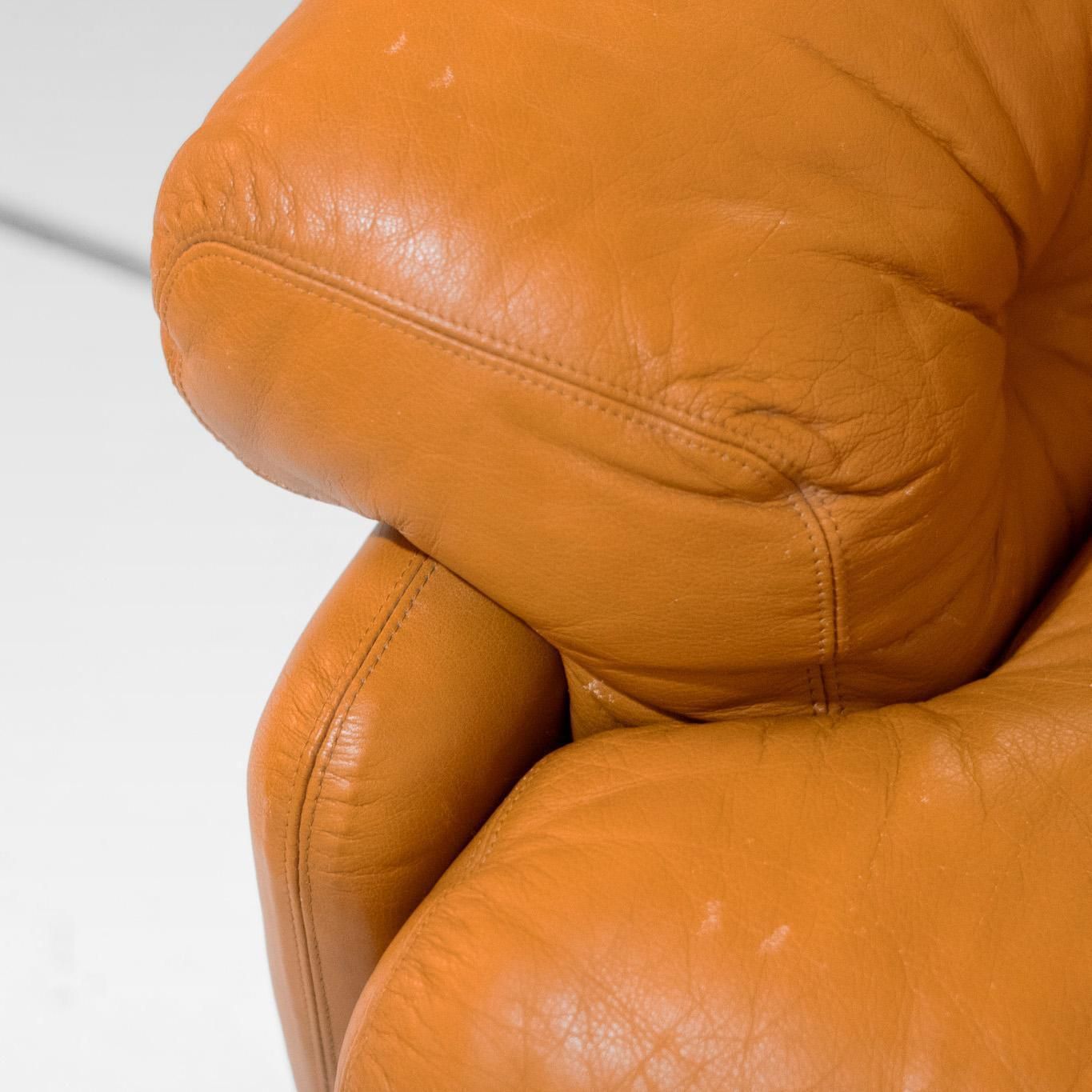 1970 Vintage Coronado Brown Leather Armchairs By Tobia Scarpa For C&B Italia photo vintage