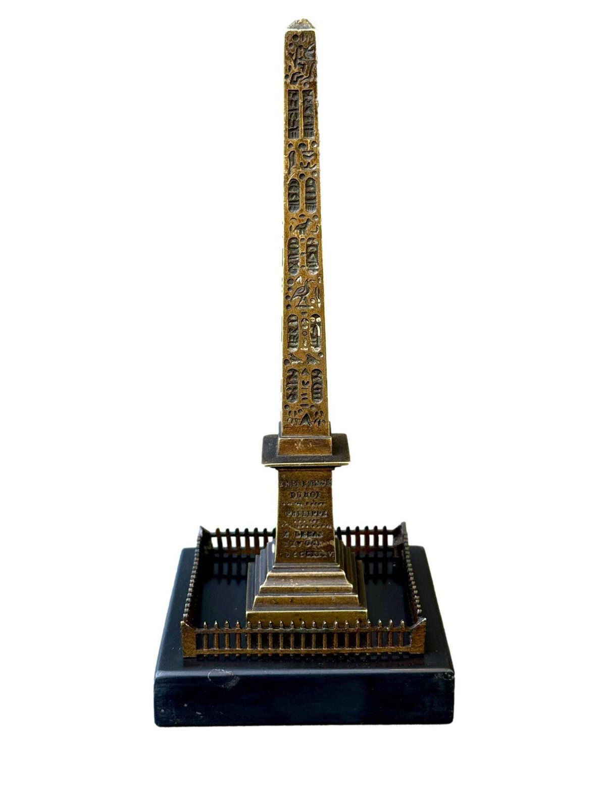 photo vintage Antique 19th Century Bronze Louxor Obelisk, Souvenir Of Paris, Egyptian Revival Decor