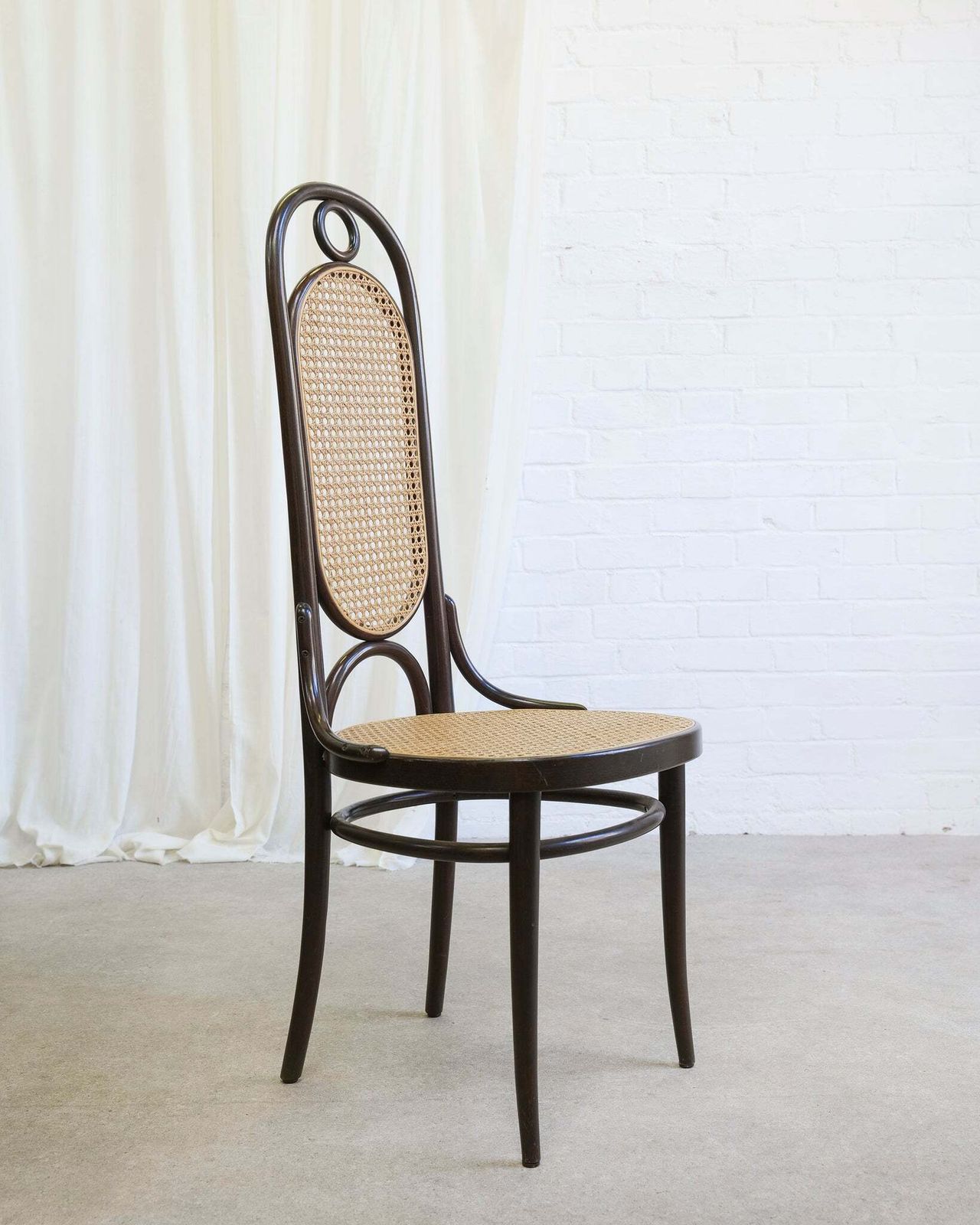 Set Of 4 Thonet Bentwood And Cane Dining Chairs Nr.207r photo Furniture