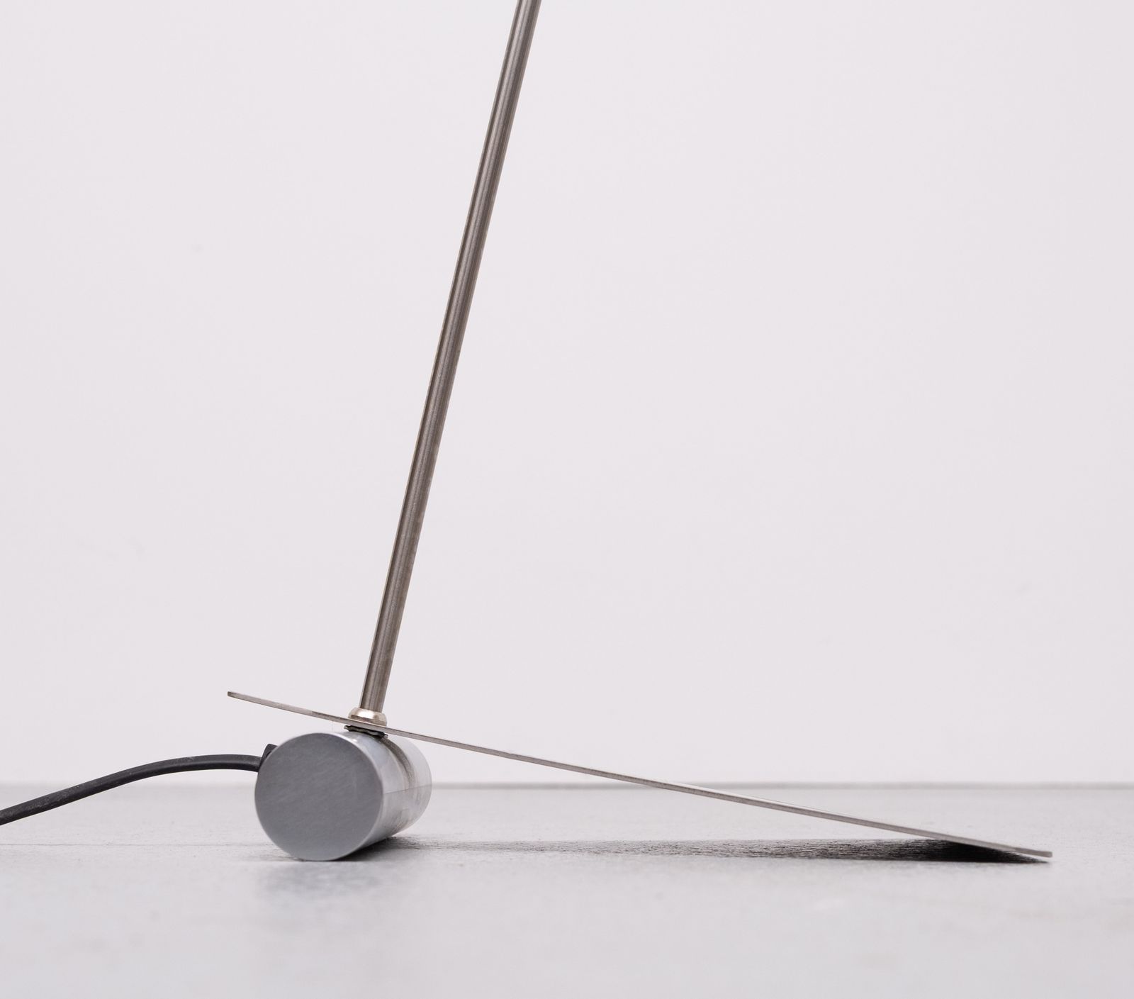 Hala Zeist Halogen Arch Floor Lamp 1980s Holland photo 700.0