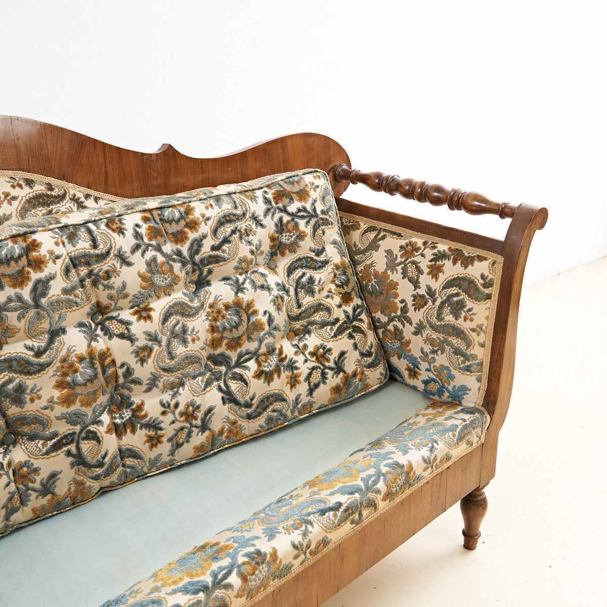 Sofa From 1800, 1800s, Antique photo Furniture