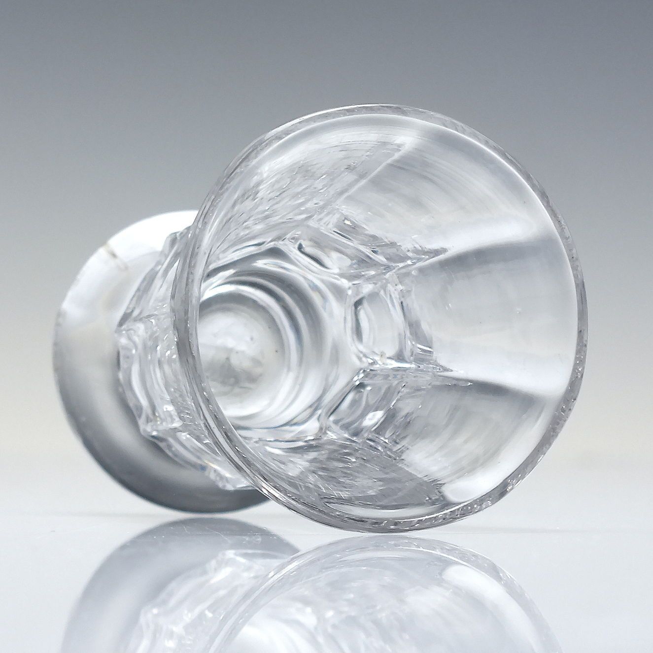 18th Century Petal Moulded Whisky Dram Shot Glass C1740 photo for sale