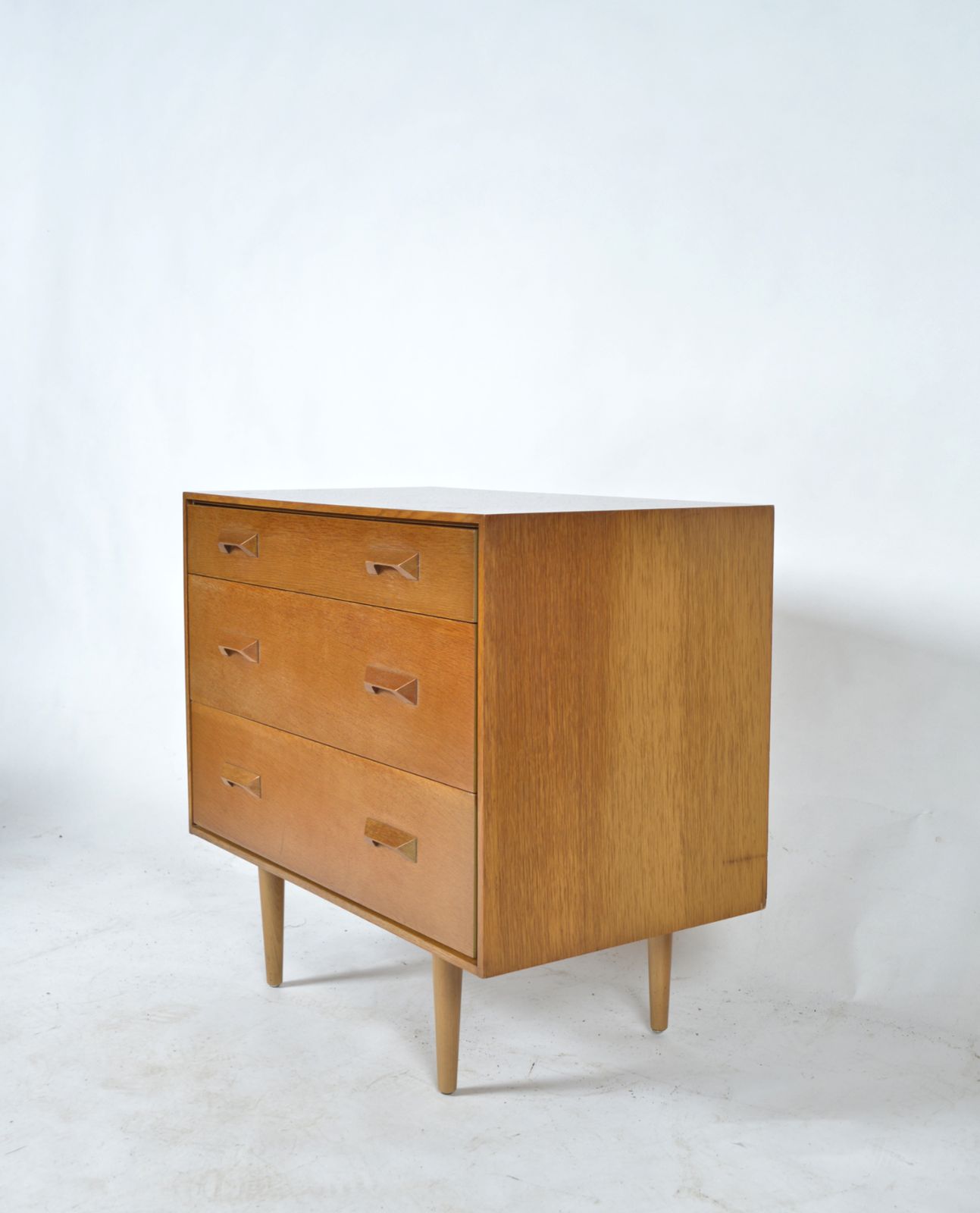 photo furniture 1960s John & Sylvia Reid Stag ‘Concorde’ Range Chest Of 3 Drawers Oak Beech