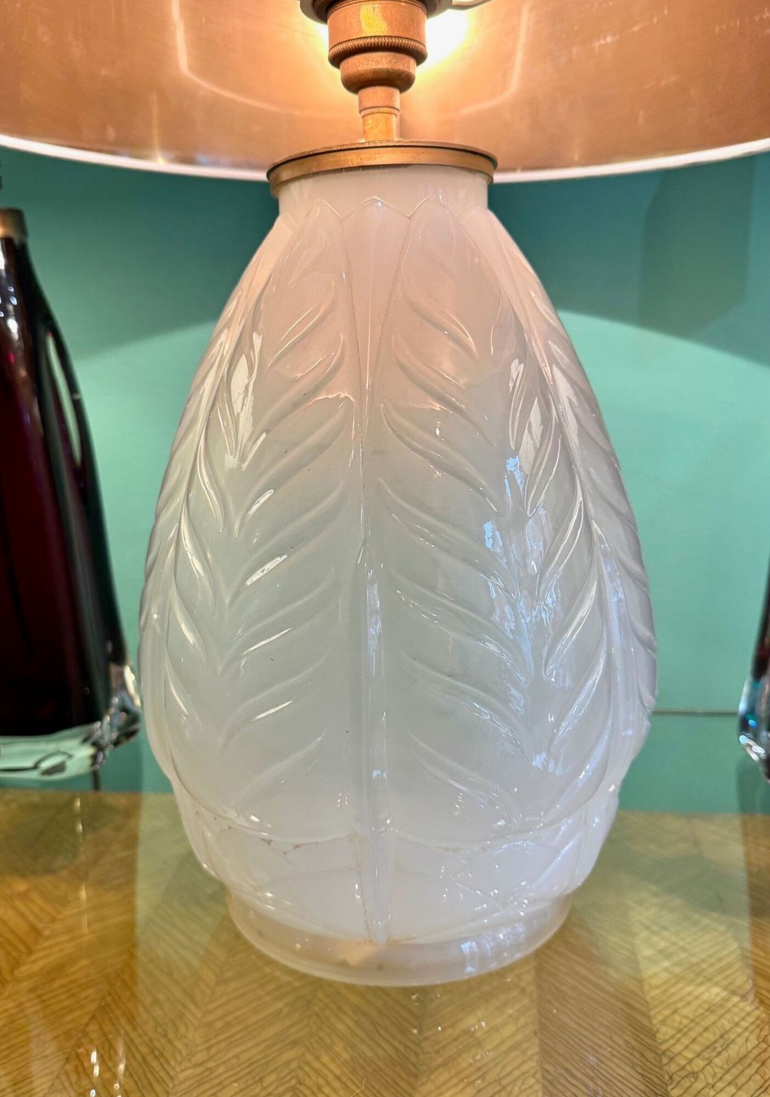 A French 1930s Cristallerie Lorraine Alsace Pressed Glass Opaline Lamp With Leaf Desgin photo vintage