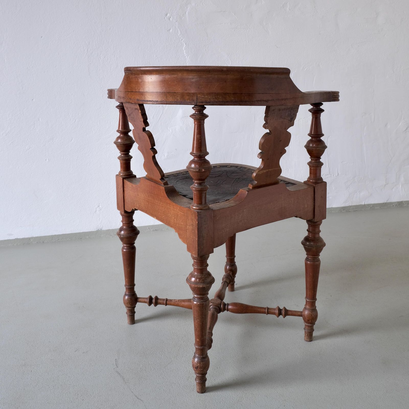Antique Carved Corner Chair With Leather Seat photo vintage