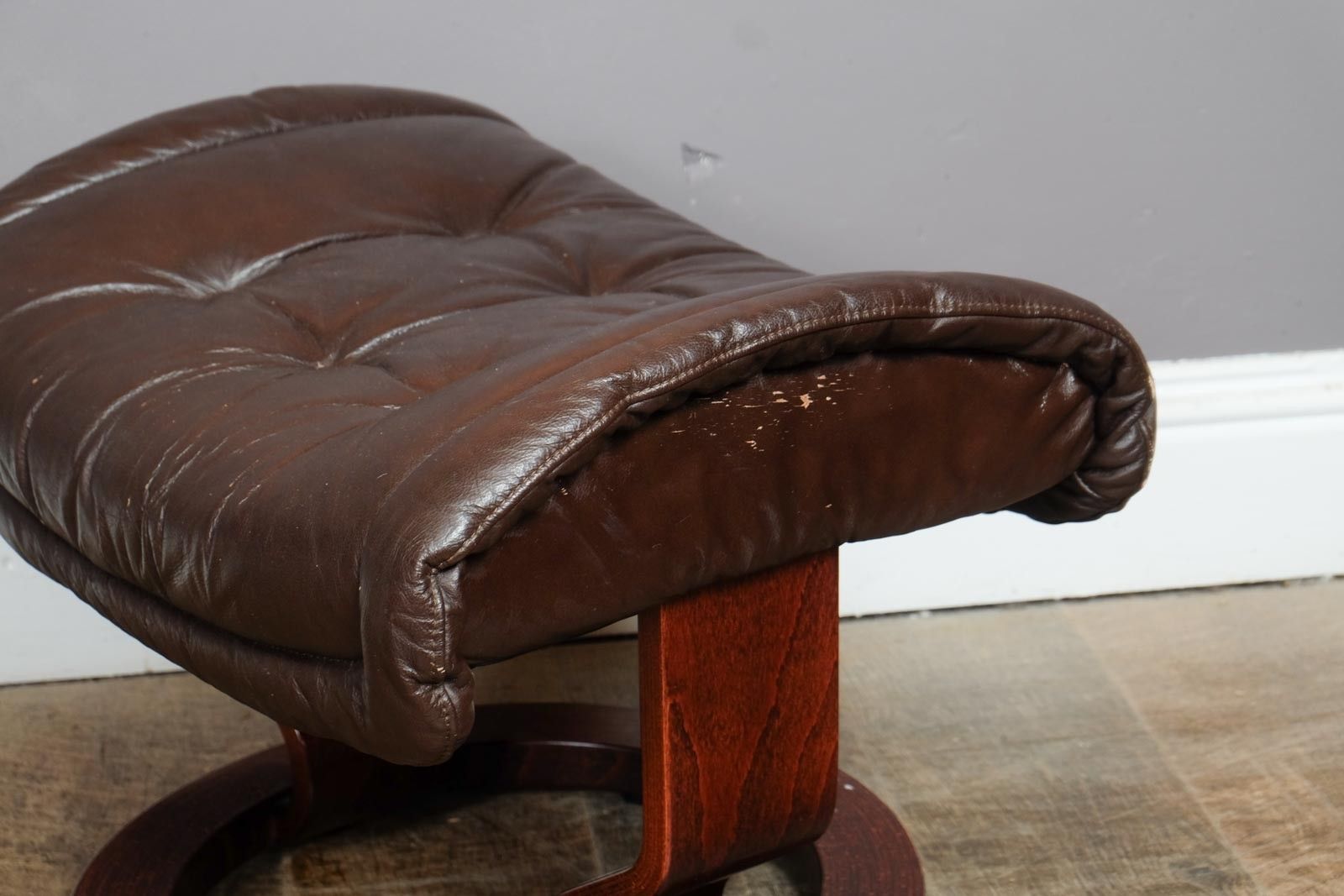 Vintage Retro Dark Brown Leather Stress Less Reclining Armchair And Footstool photo furniture