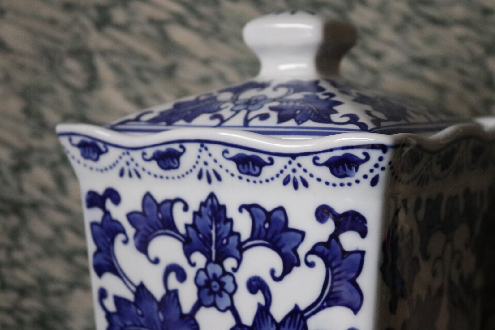 Large Oriental Blue & White India Jane Ginger Jar photo furniture