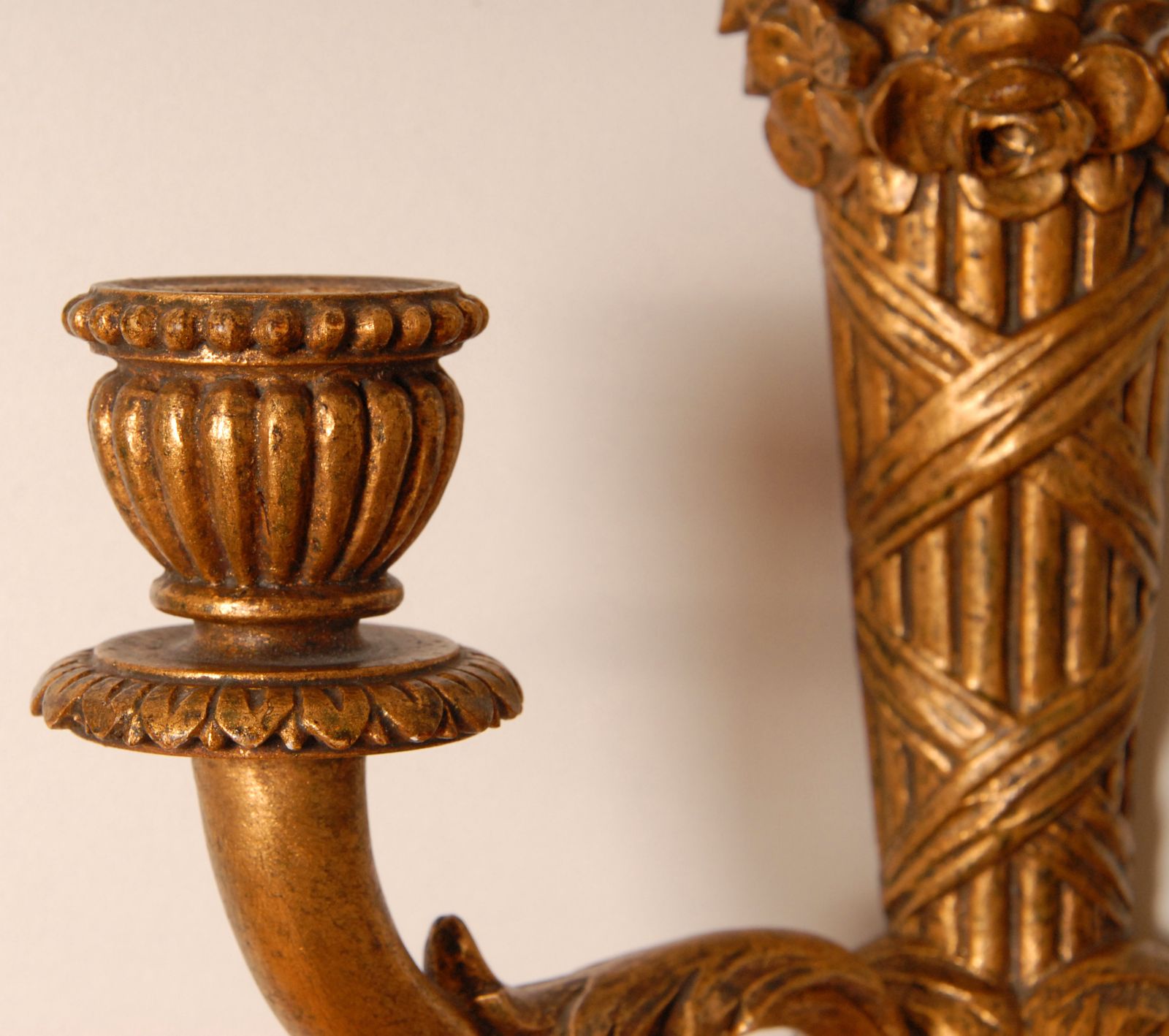 Vintage Italian Wall Lamps Gold Giltwood Carved Florentiner Sconces A Pair photo furniture