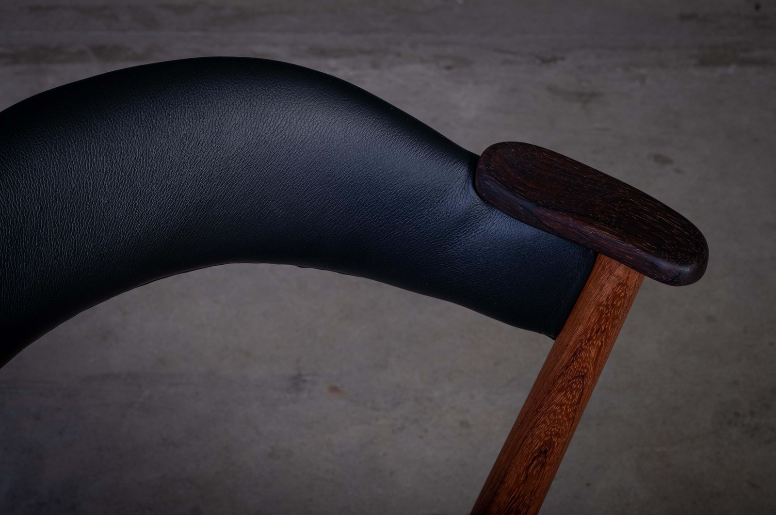 photo for sale Deense Mid Century Teak Fauteuil Van Korup Stolefabrik, Jaren 1960