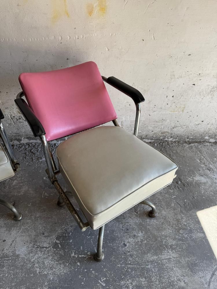 562.0 Set Of Vintage Barber Chairs In Pink And Silver, 1950s photo