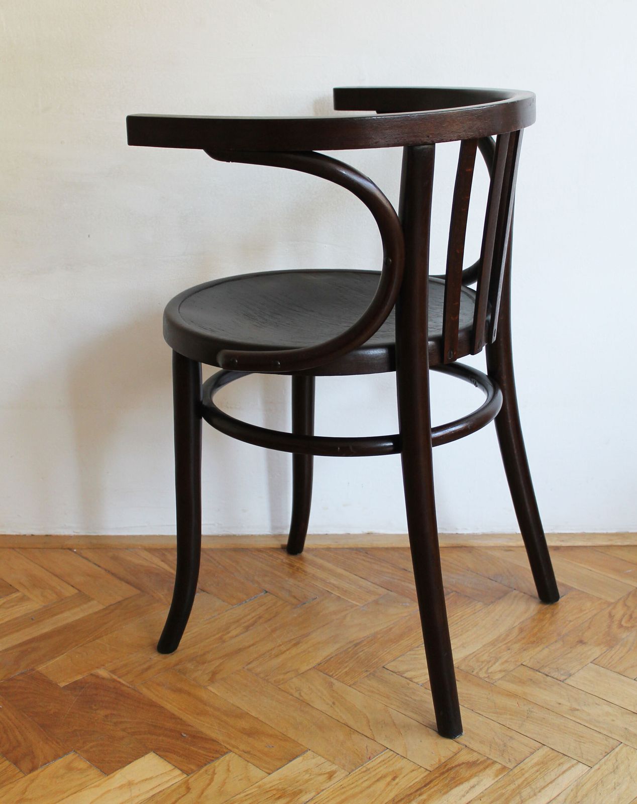 photo furniture 1930s Dining Chair By Bernkop, Beech