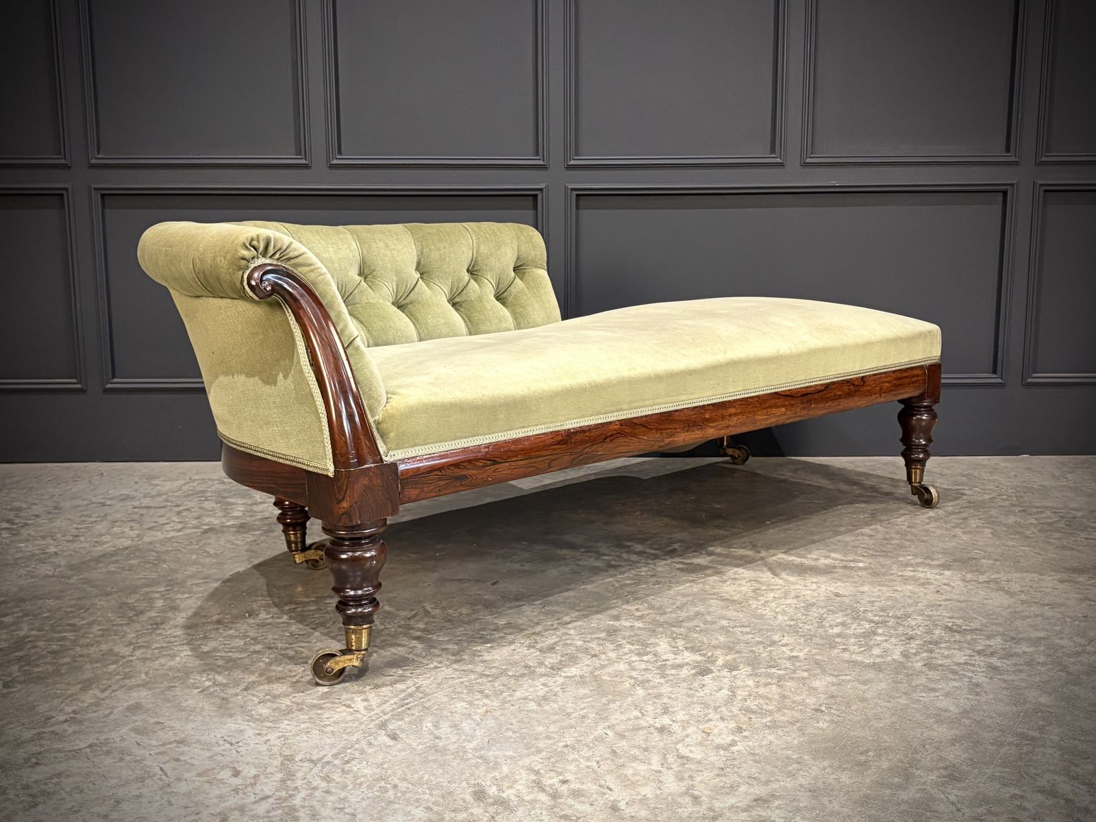 photo for sale Victorian Rosewood Chaise Longue