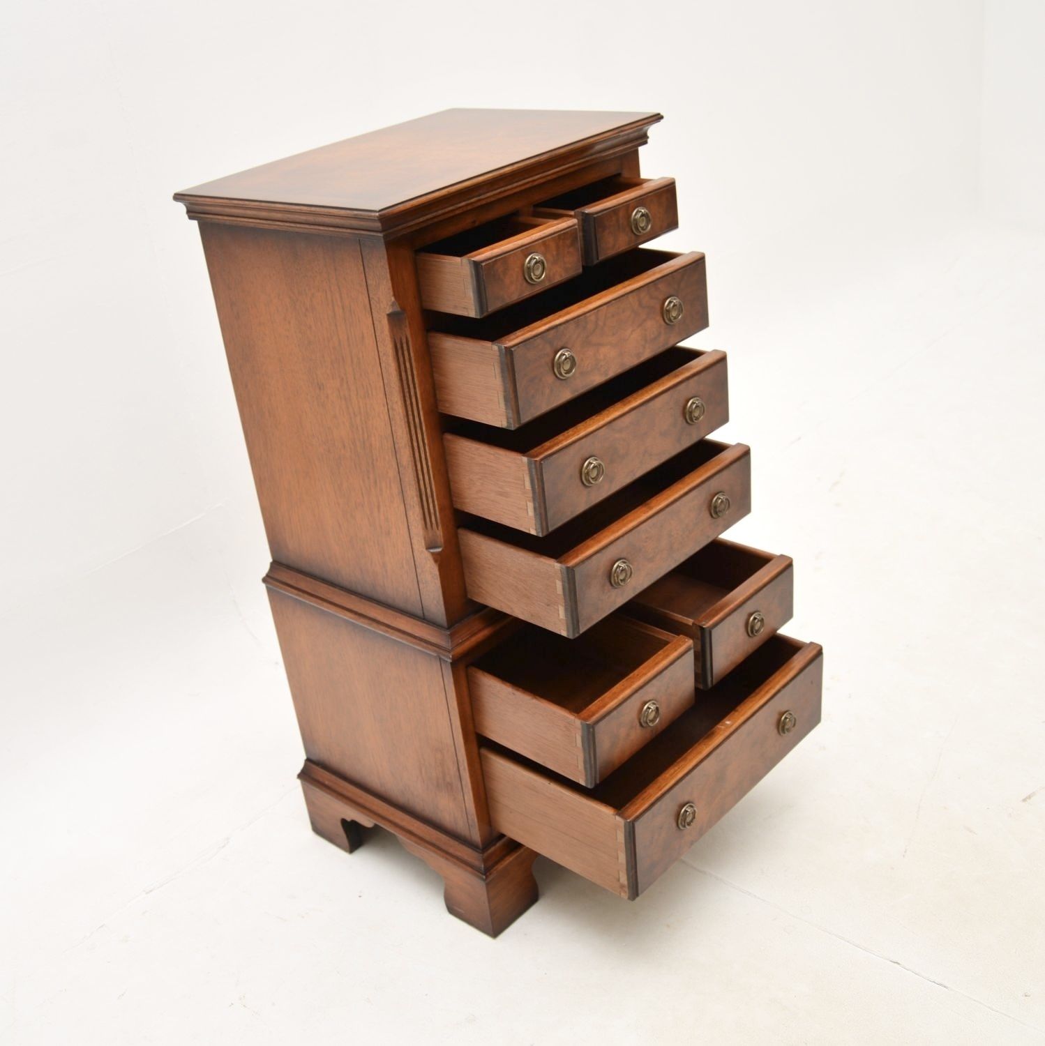 Small Antique Burr Walnut Chest Of Drawers photo vinterior