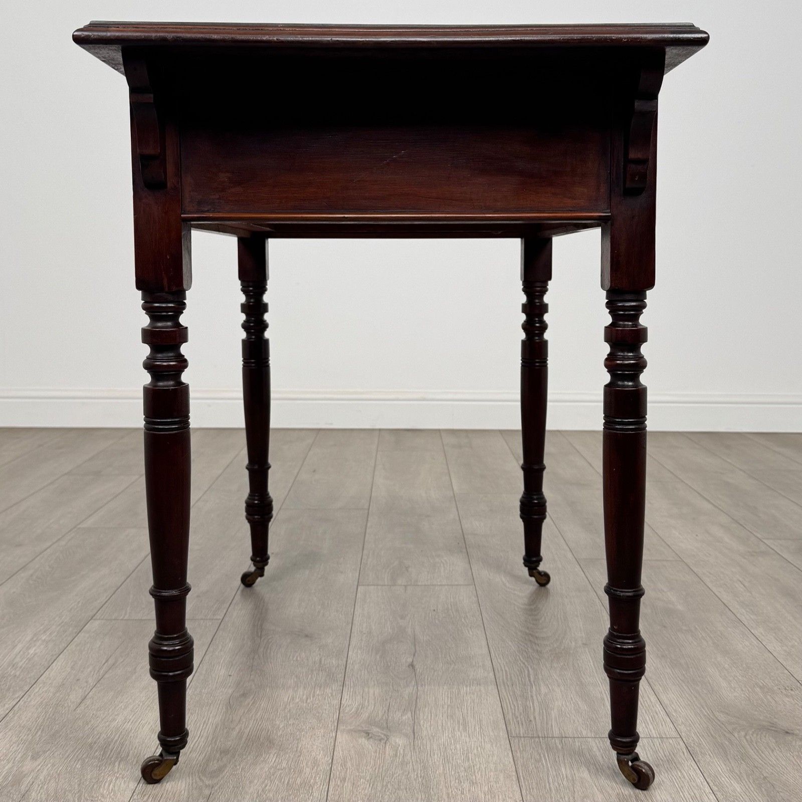 Antique 20th Century Good Quality Writing Table In Mahogany photo for sale