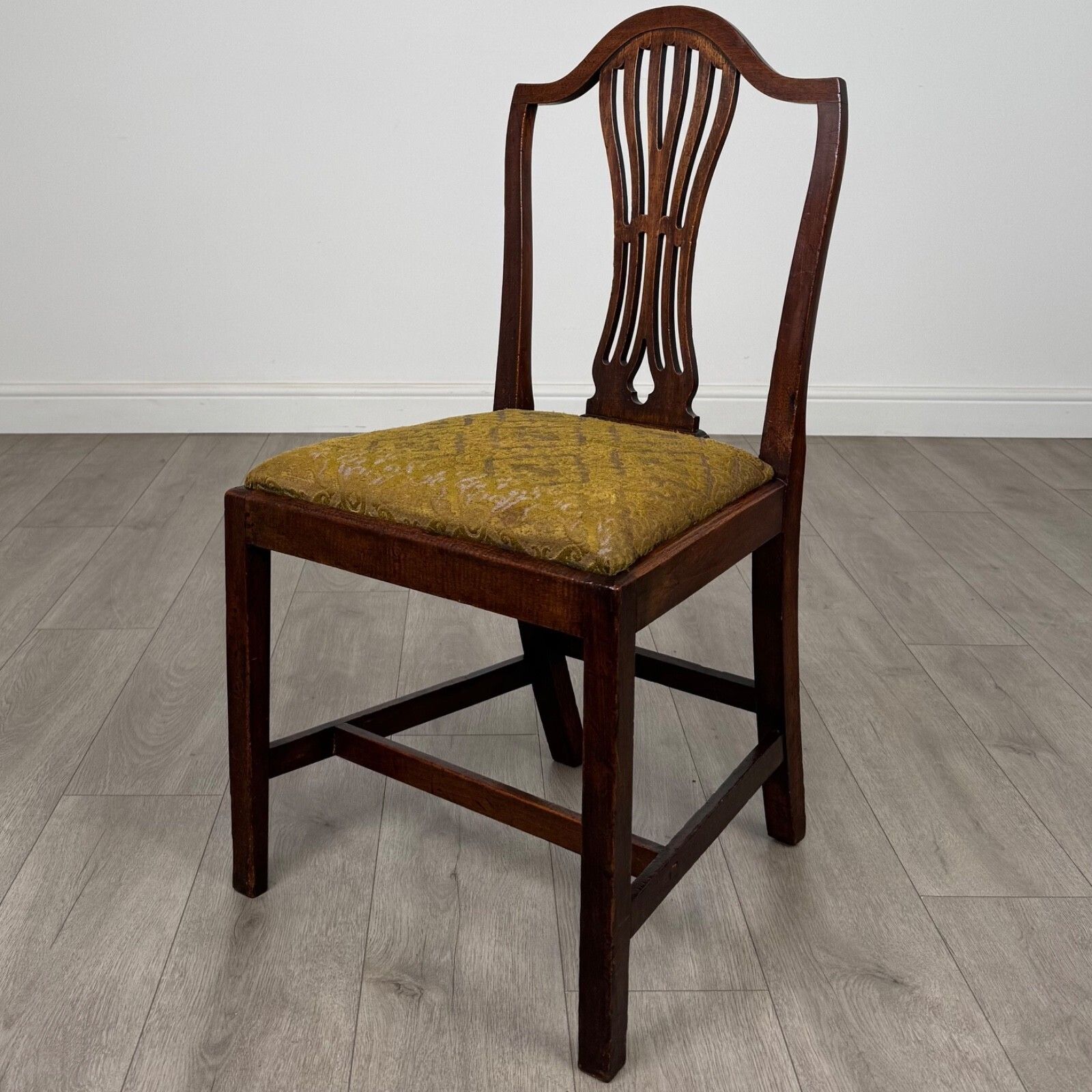 Antique 18th Century Set Of 4 Mahogany Dining Chairs photo furniture