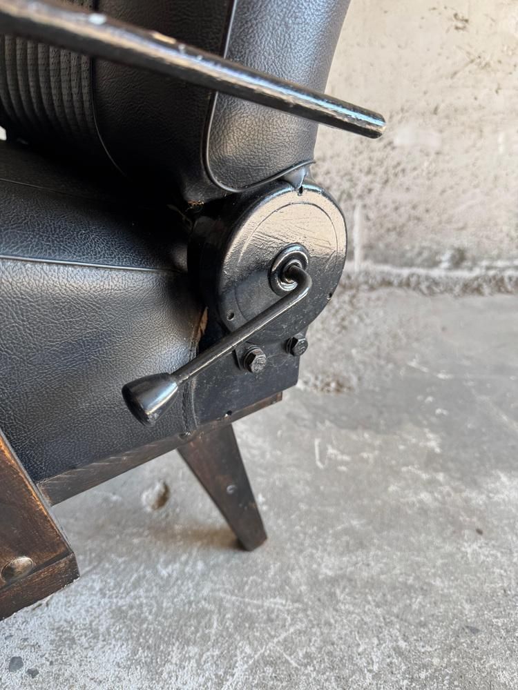 photo vinterior Vintage Racing Chair In Black Imitation Leather