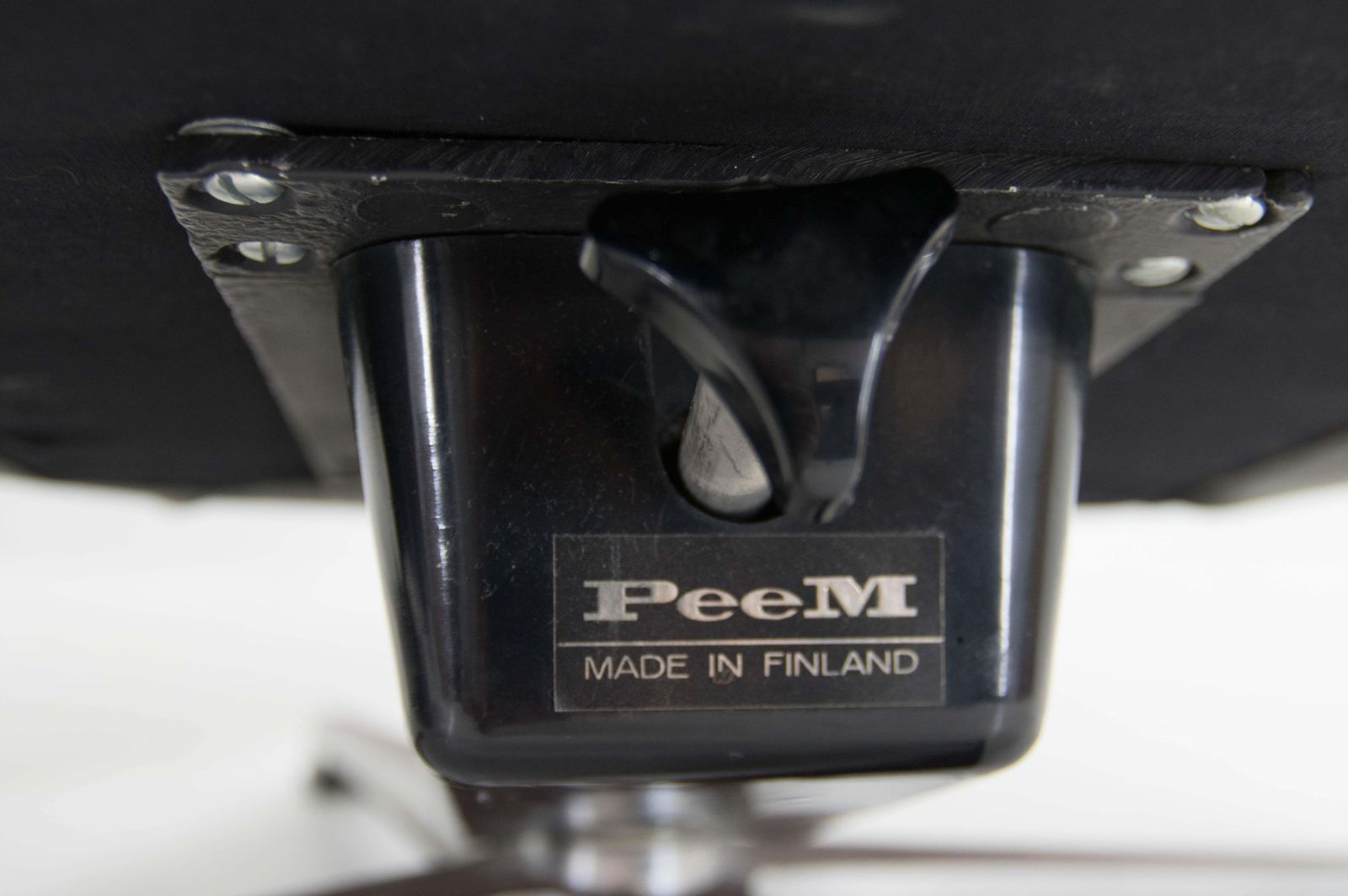 photo furniture Midcentury Swivel Rocking Armchair, Peem, Finland, 1970s