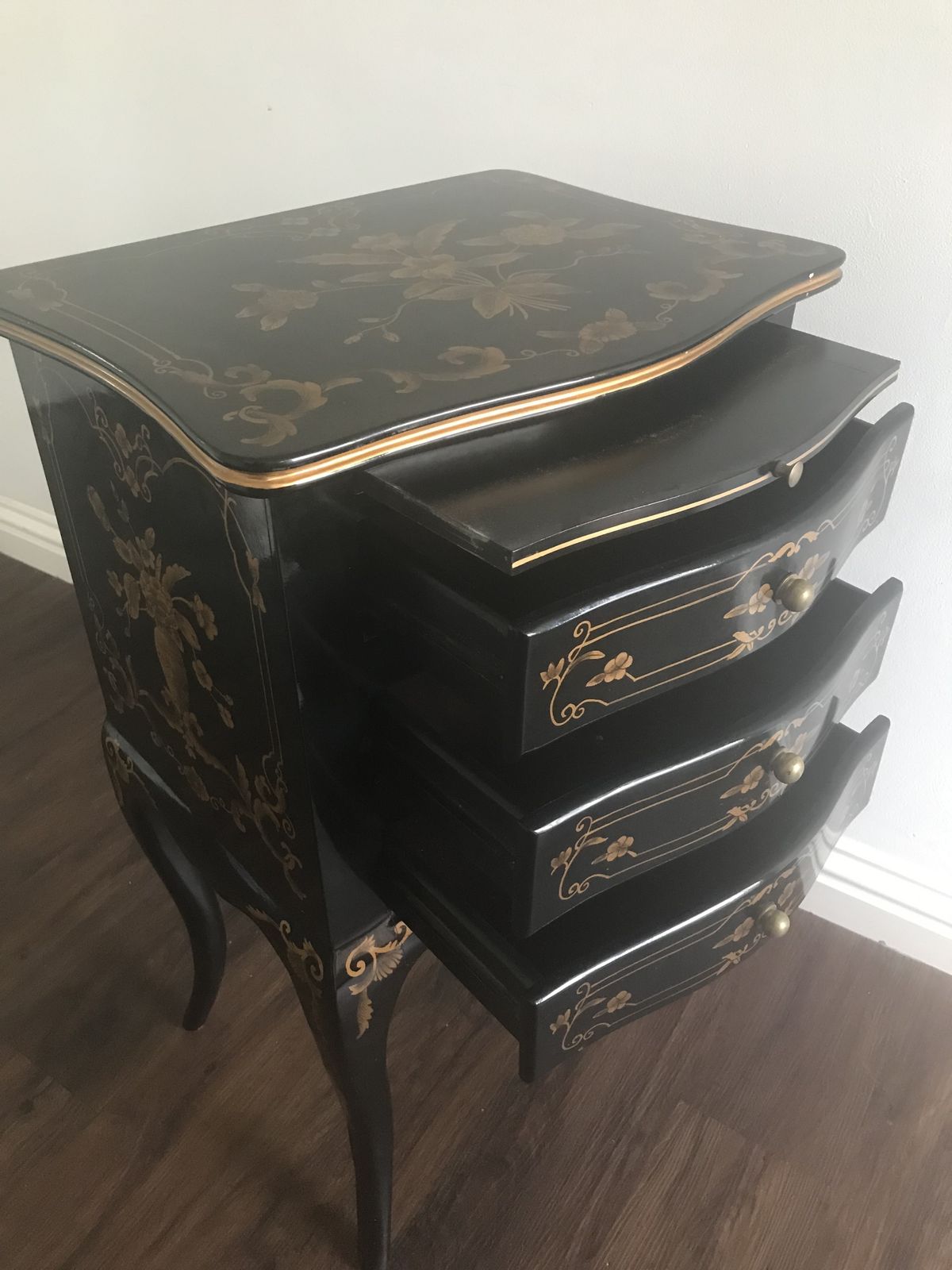 Black Lacquered Nightstand In A Rococo / Baroque Style . photo vinterior