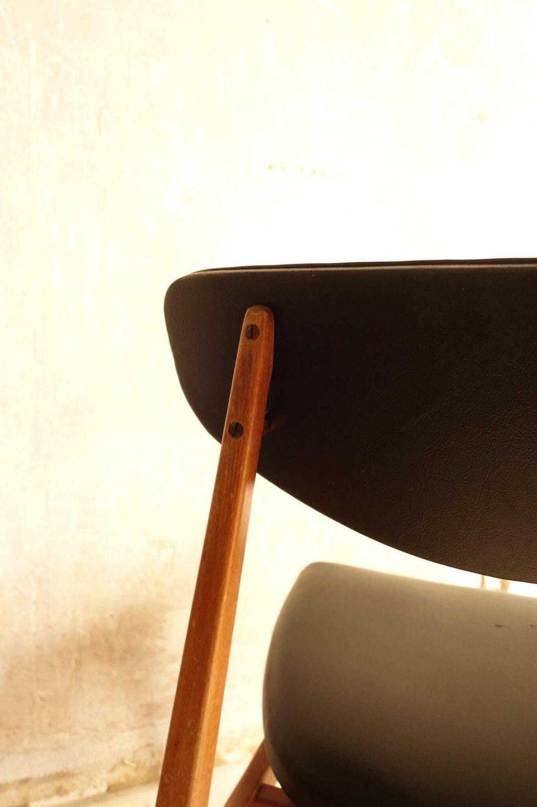 Pair Of Modernist Scandinavian Teak And Skai Chairs photo vintage