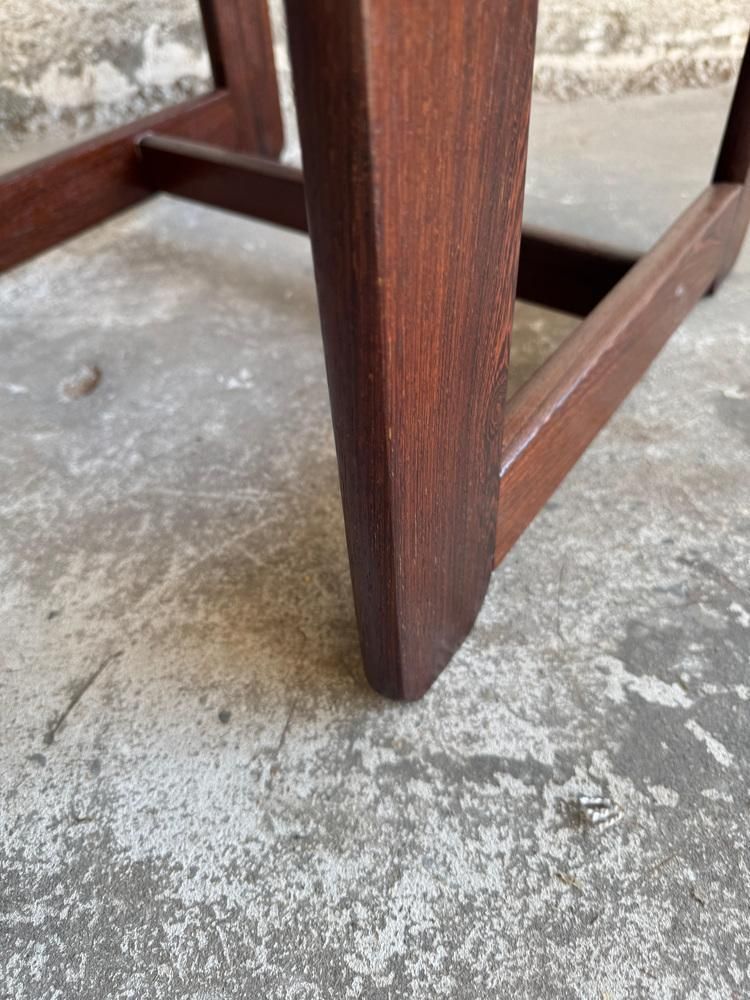 photo vintage Mid Century Modern White Table And Chairs, Set Of 5