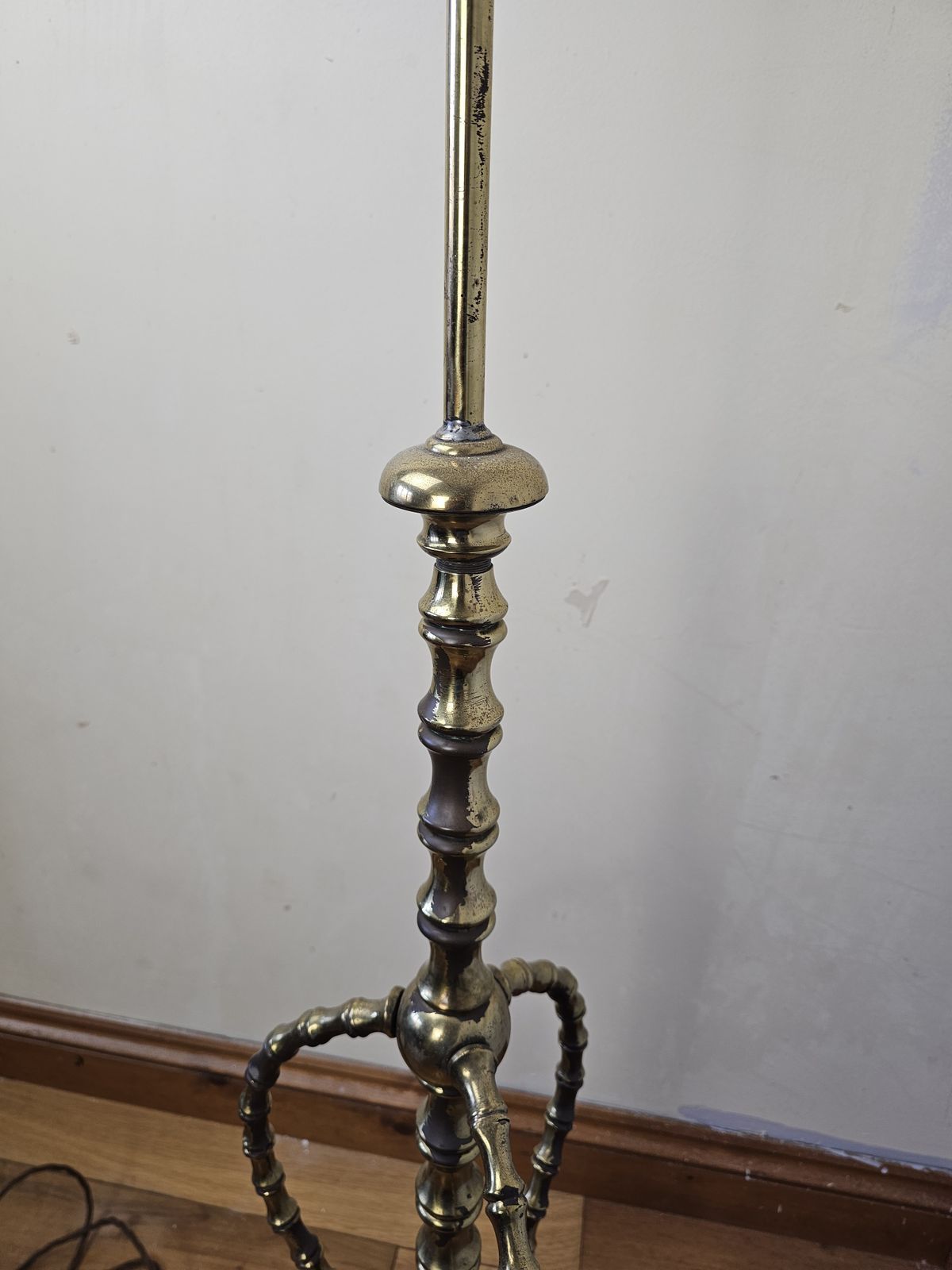 French Floor Lamp In The Manner Of Maison Bagues photo for sale