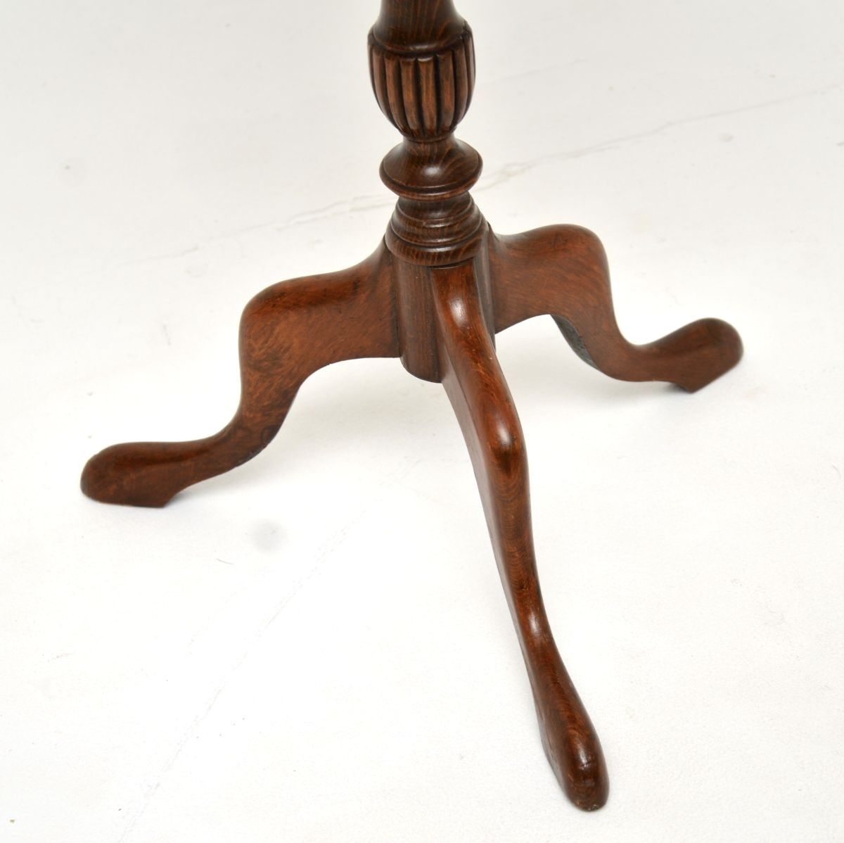 Antique Figured Walnut Pie Crust Wine Table photo vinterior