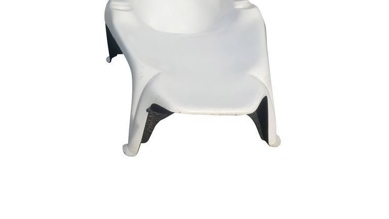 White Lounge Pool Chair, Mid Century Modern photo Garden Furniture