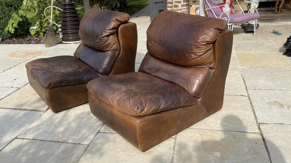Set Of Vintage Leather Armchairs From De Sede, 1970s photo furniture