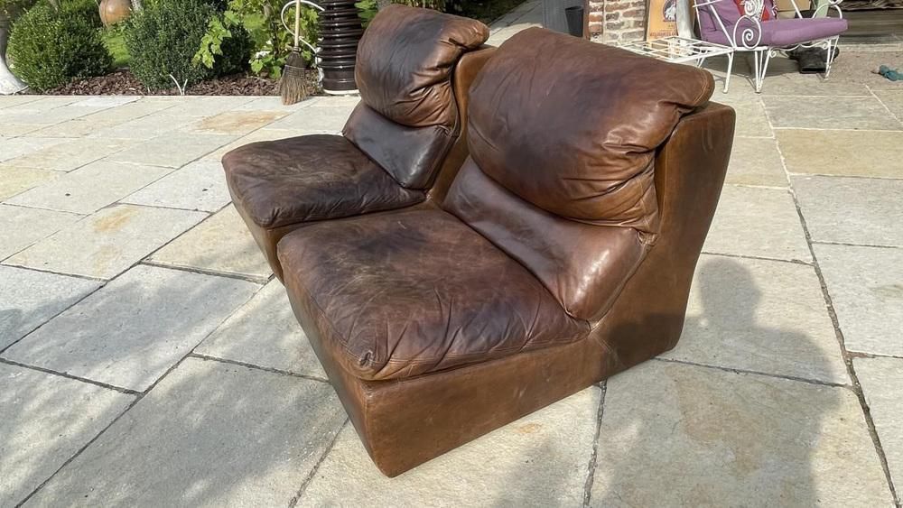 Set Of Vintage Leather Armchairs From De Sede, 1970s photo vinterior