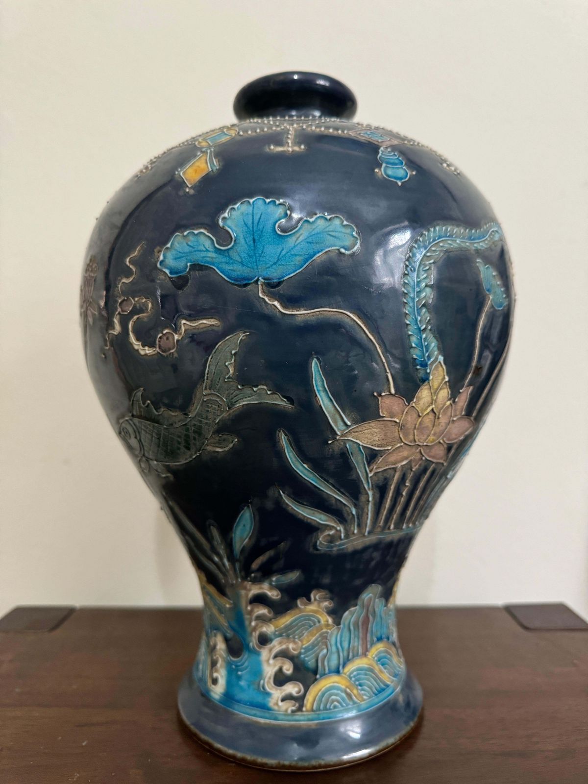 Chinese Ming Style Fahua Meiping Vase photo furniture