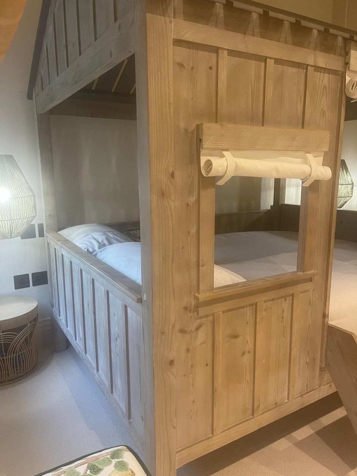 Rh Children Cabin Bed photo vinterior