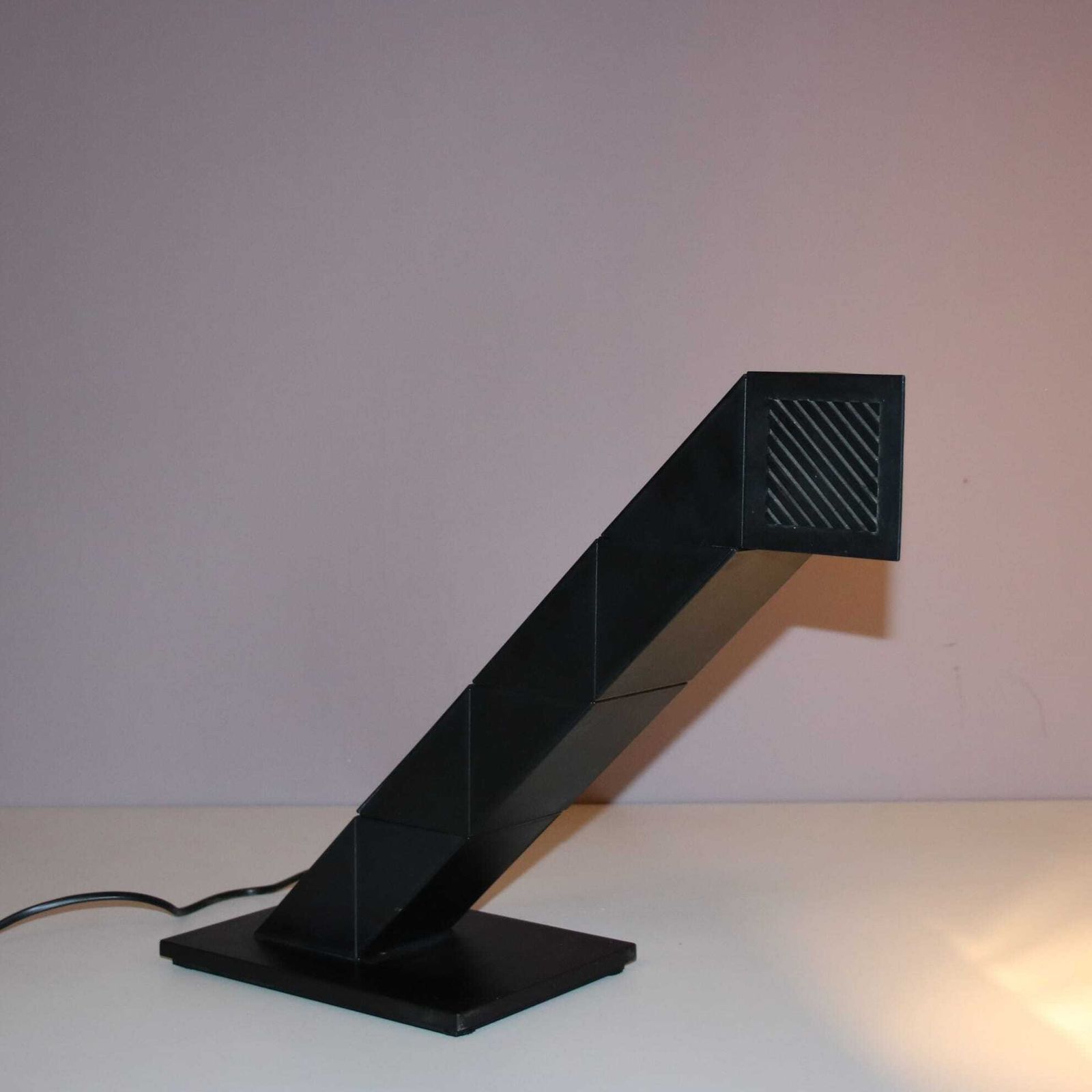 1980s “Zig Zag” Desk Lamp By Shui L. D. Chan For New Horizons, Hong Kong