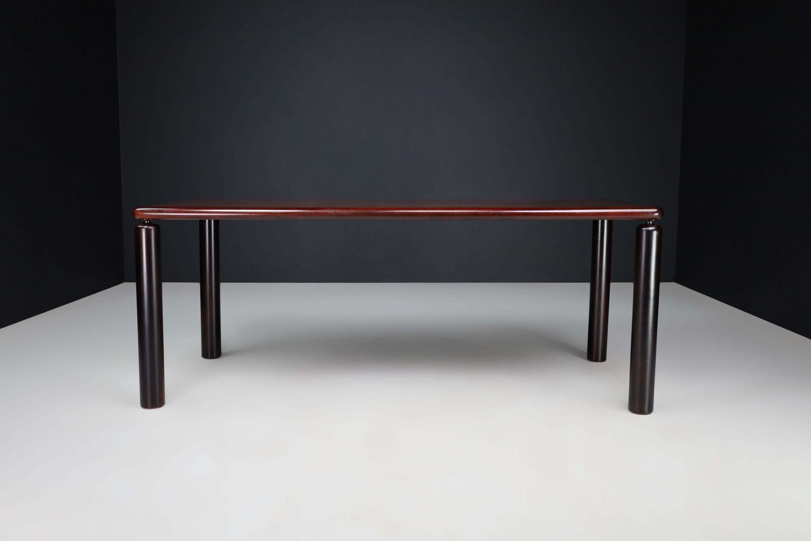 Italian Modernist Dining Table Attributed To The Style Of Tobia Scarpa, 1970s photo Furniture