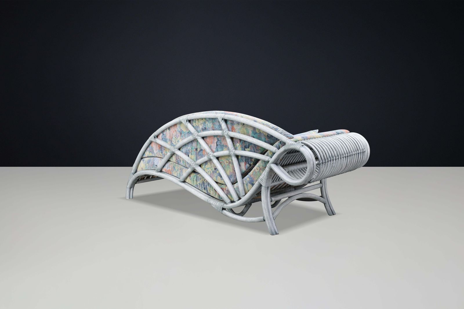 3314.0 1980s Floral Rattan Daybed By Flechtatelier Schütz, Germany, Modernist photo