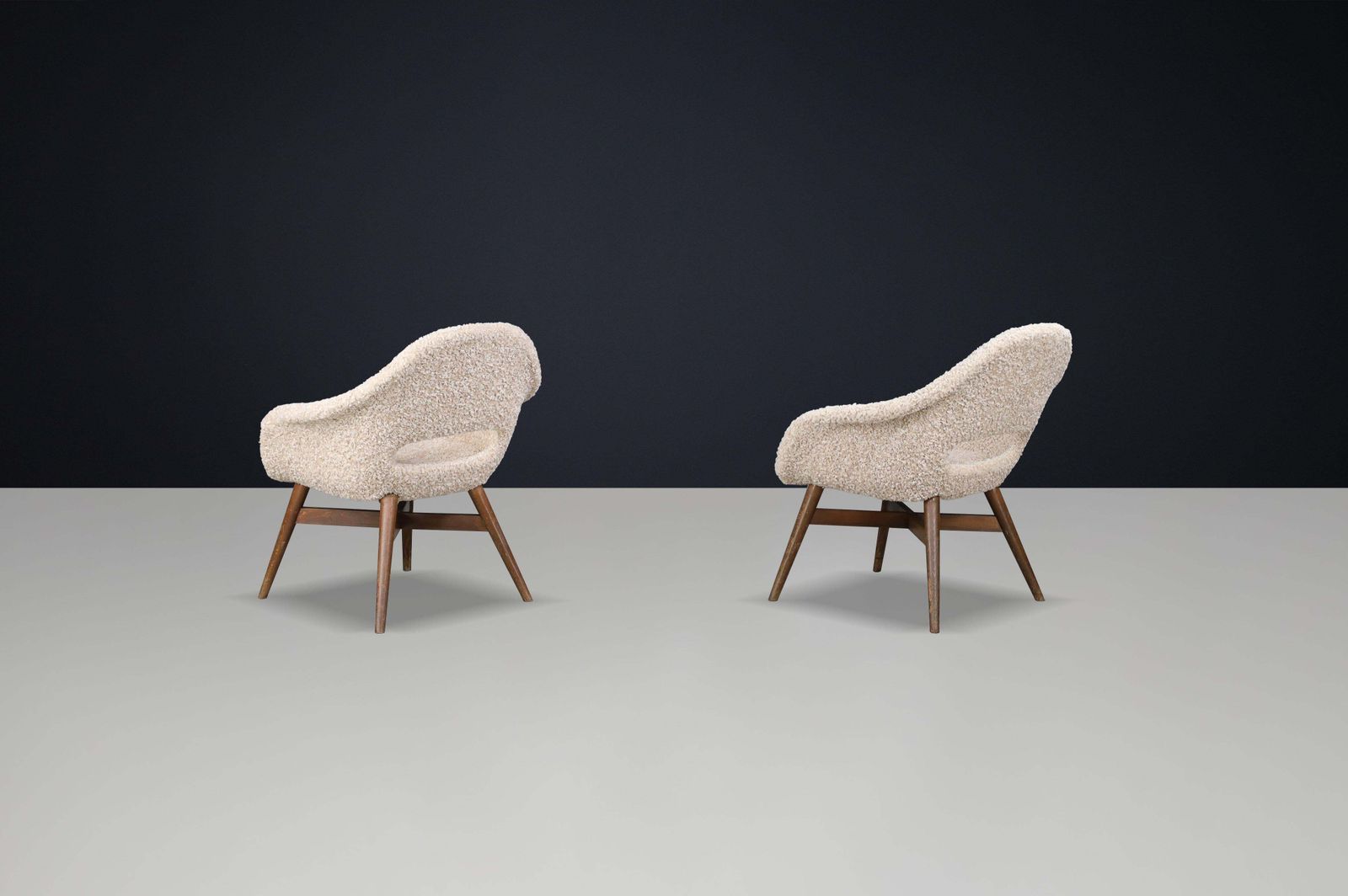 Set Of 2 Sculptural Mid Century Lounge Chairs By Miroslav Navrátil, 1960s photo vinterior