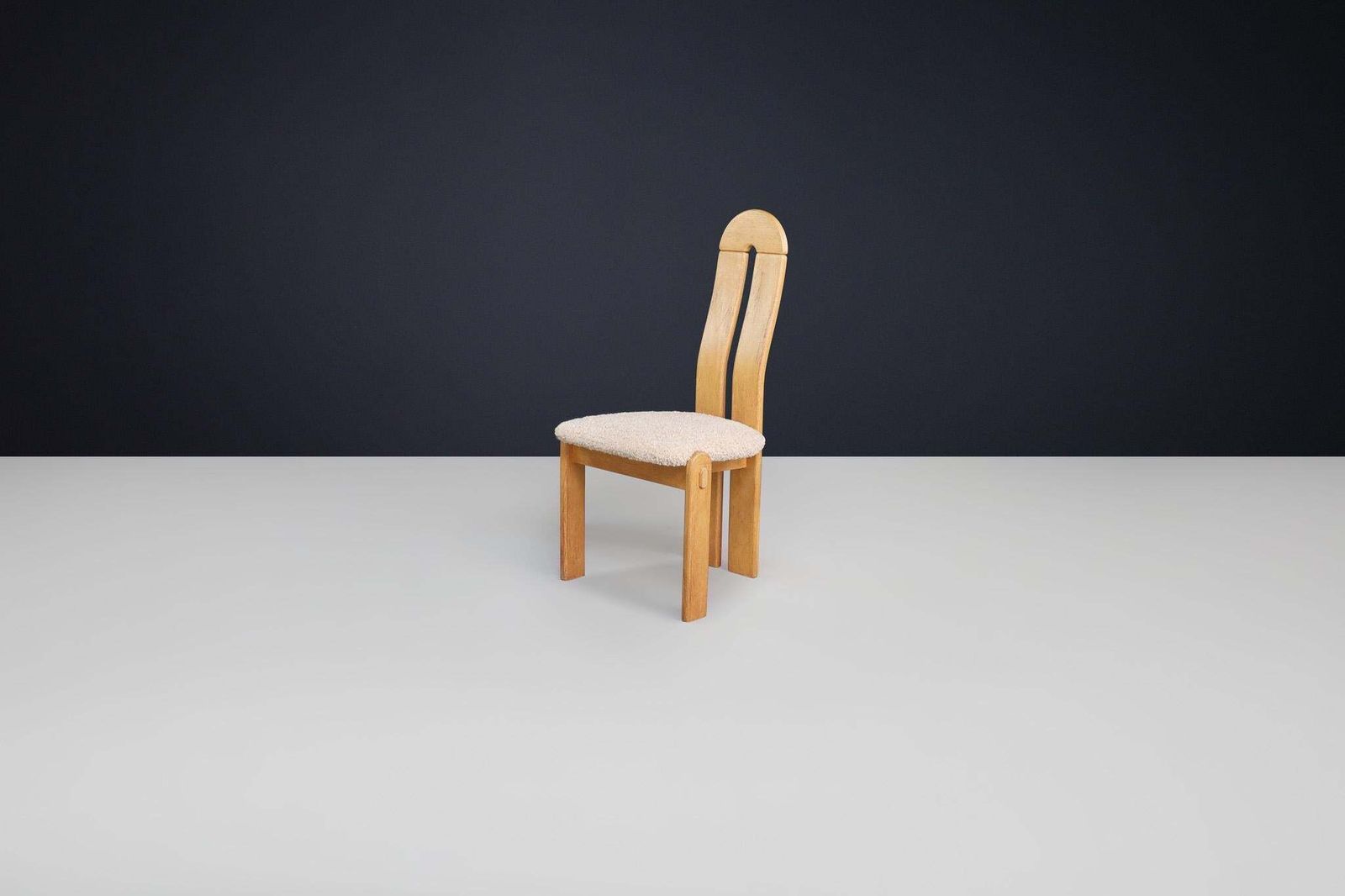 Set Of Scandinavian Modern High Back Oak Dining Chairs With Teddy Upholstery photo vinterior