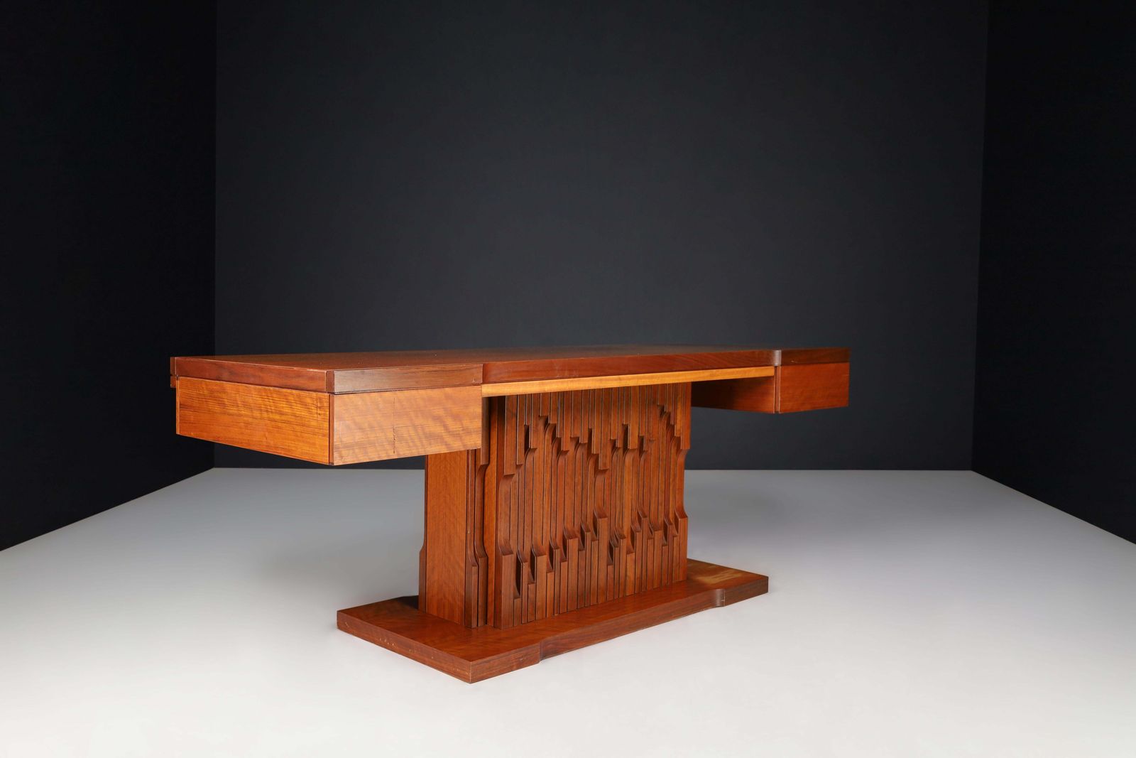 Luciano Frigerio Presidential Writing Desk In Walnut, Italy 1970s photo Furniture