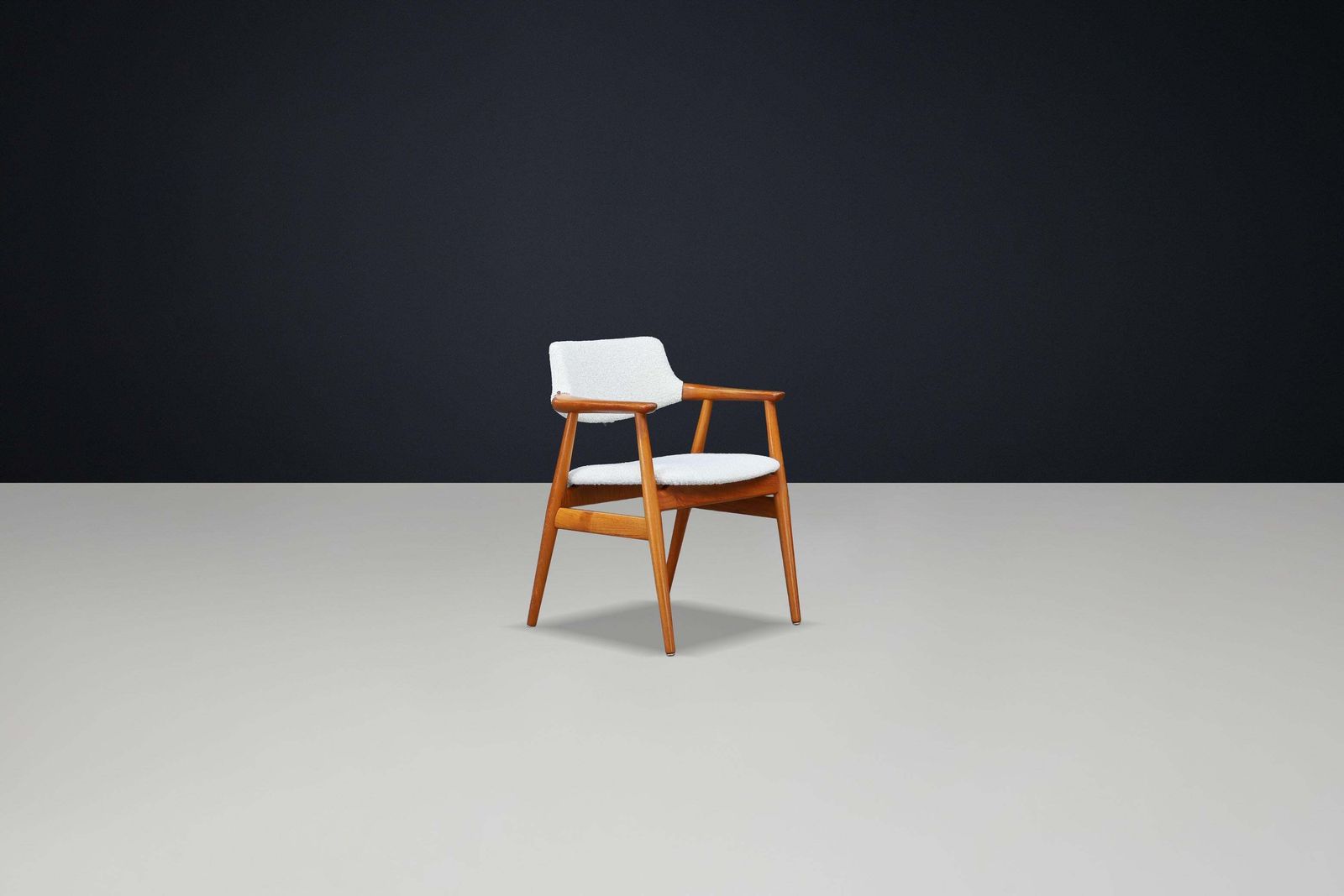 Mid Century Teak Dining Chairs Model Gm11 By Svend åge Eriksen For Glostrup photo vinterior