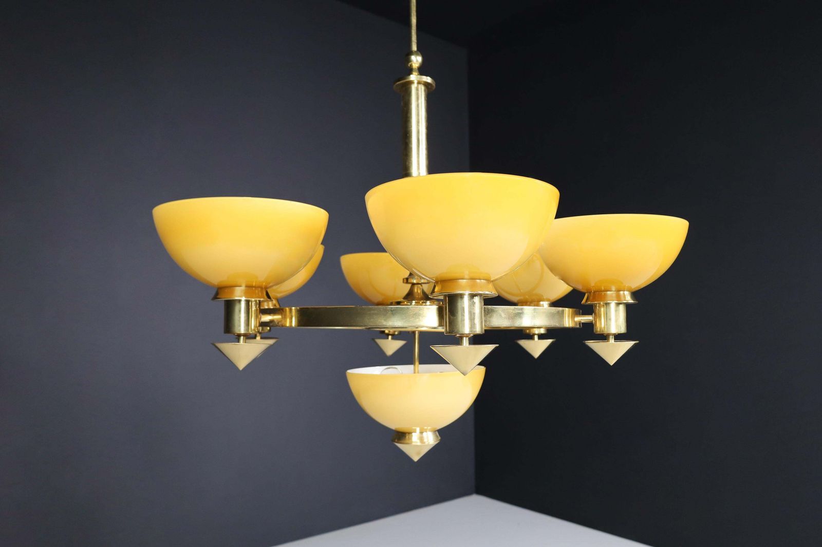 Sculptural Italian Xl Chandelier, Brass & Amber Gold Opaline Glass, 1970s photo vinterior