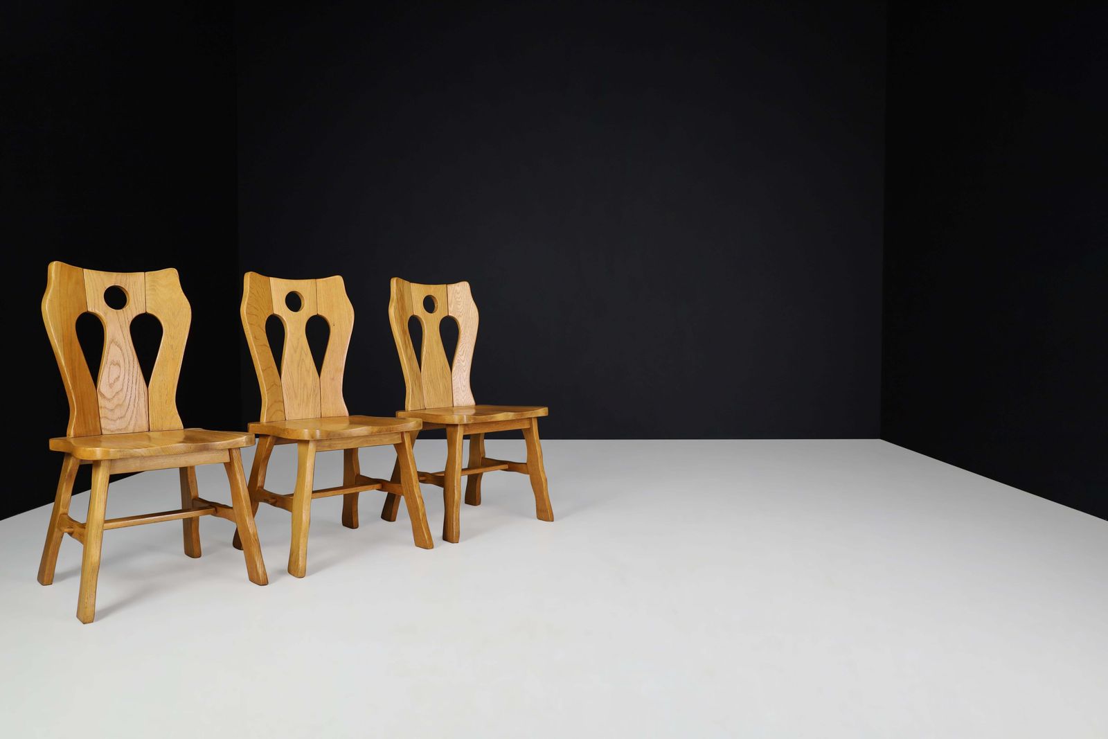 Set Of Four Brutalist Chairs In Blond Oak, Belgium, 1960s photo vinterior