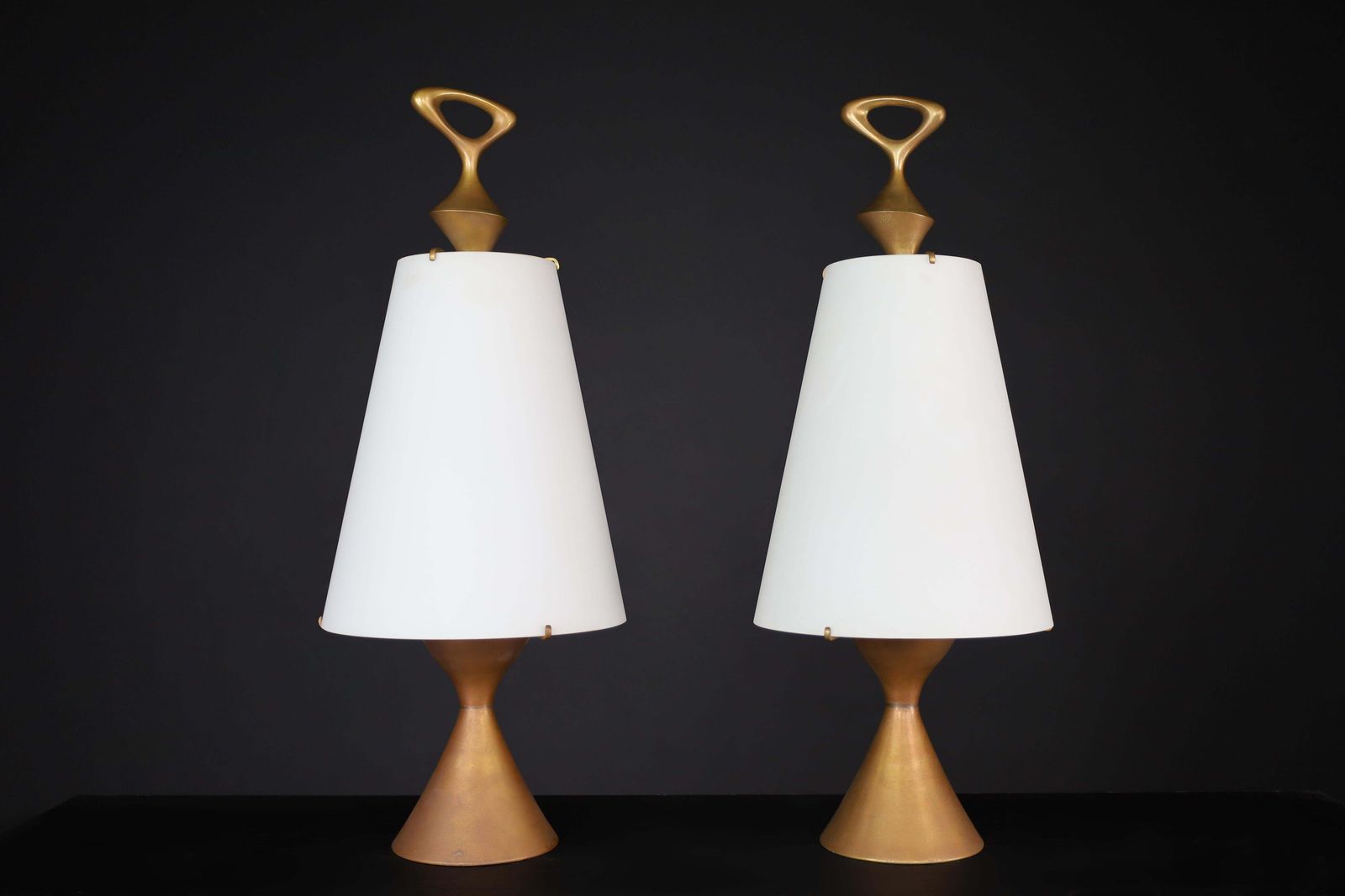 Max Ingrand For Fontana Arte Pair Of Two Patinated Brass Table Lamps Italy 1956 photo 32823.0