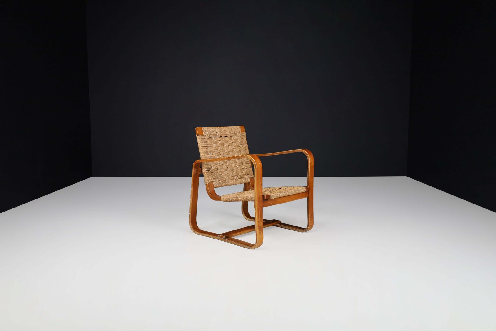 photo vinterior Giuseppe Pagano Pogatschnig. 'Bocconi' Armchairs, Italy, 1940s