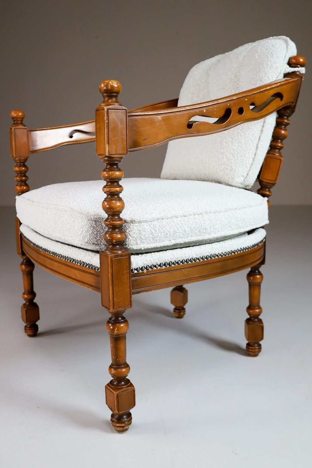 Giorgetti Armchair In Bouclé Wool Fabric Italy 1970s photo for sale