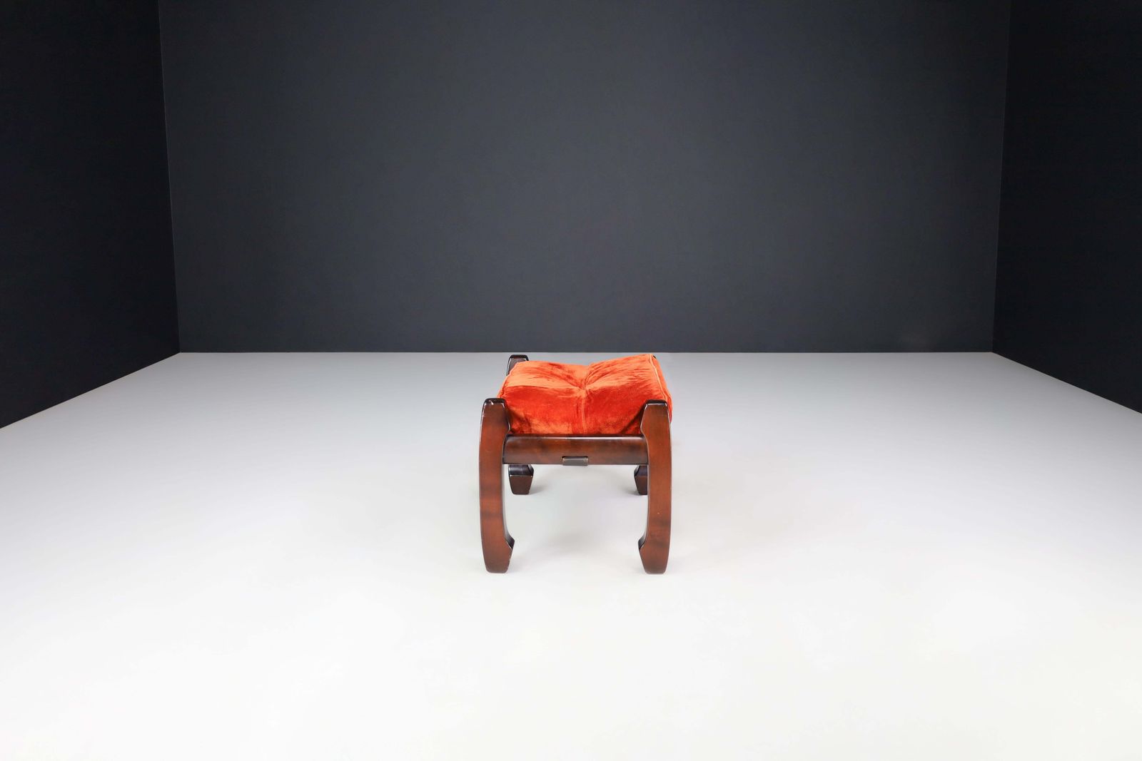 photo vinterior Luciano Frigeri Lounge Chair And Ottomann "Samurai", Italy, 1960s