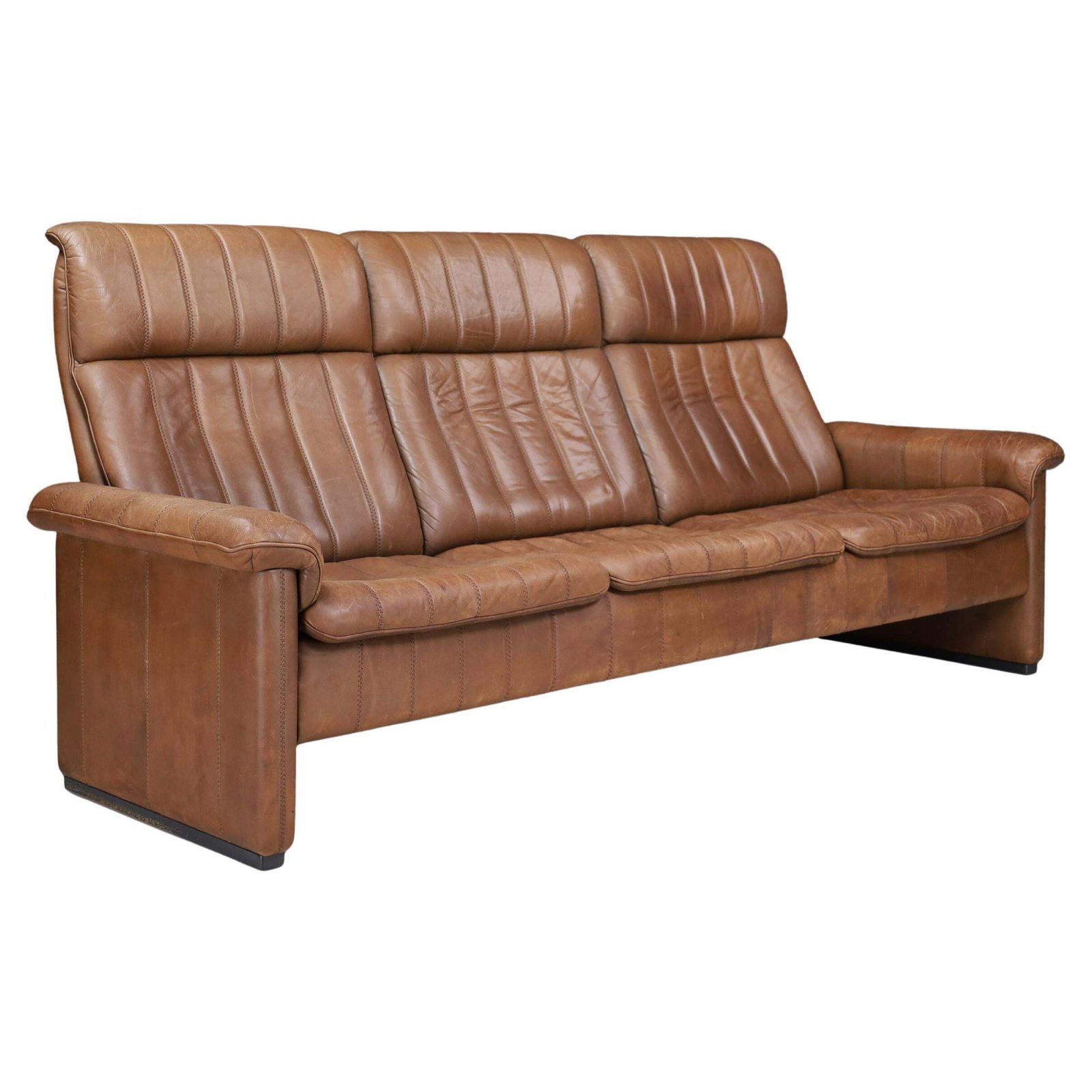 De Sede Ds 86 Patinated Leather Sofa, Switzerland, 1970s